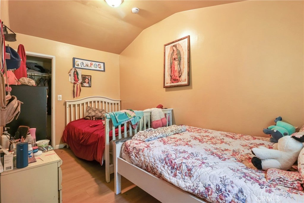 Los Angeles, California, 90016, United States, 4 Bedrooms Bedrooms, ,2 BathroomsBathrooms,Residential,For Sale,1903640