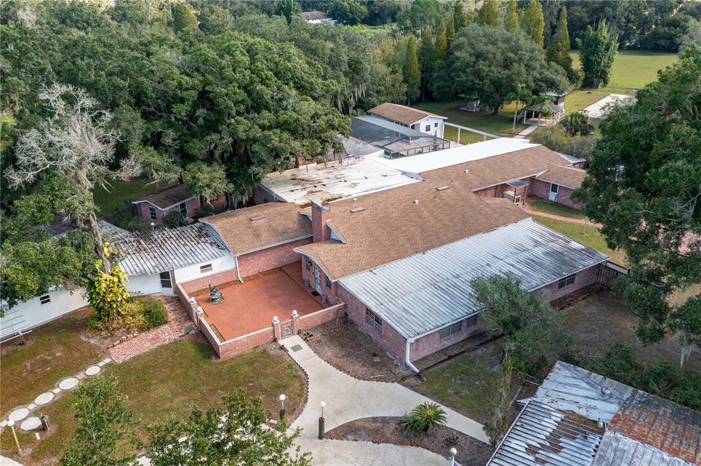 4911 W Sam Allen Road, Plant City, Florida, 33565, United States, 5 Bedrooms Bedrooms, ,3 BathroomsBathrooms,Residential,For Sale,4911 W Sam Allen Road,1672218