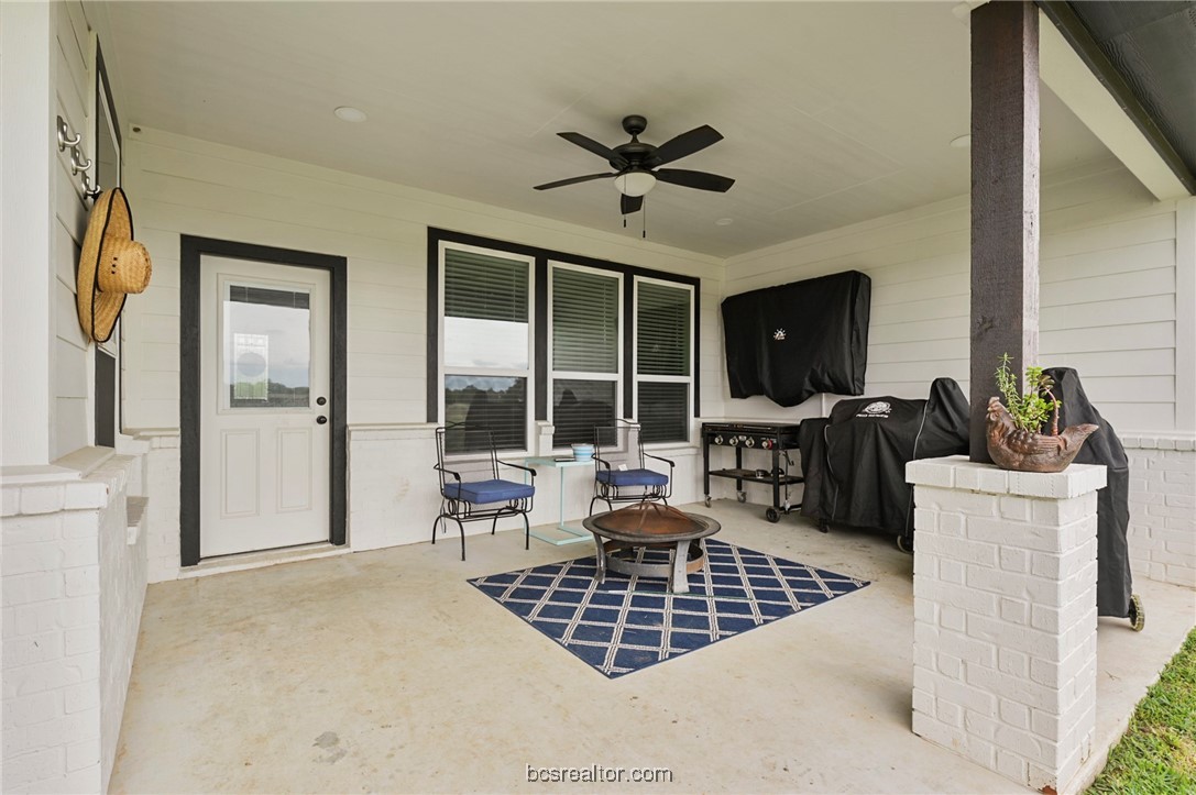 Bryan, Texas, 77808-7031, United States, 4 Bedrooms Bedrooms, ,4 BathroomsBathrooms,Residential,For Sale,1978481