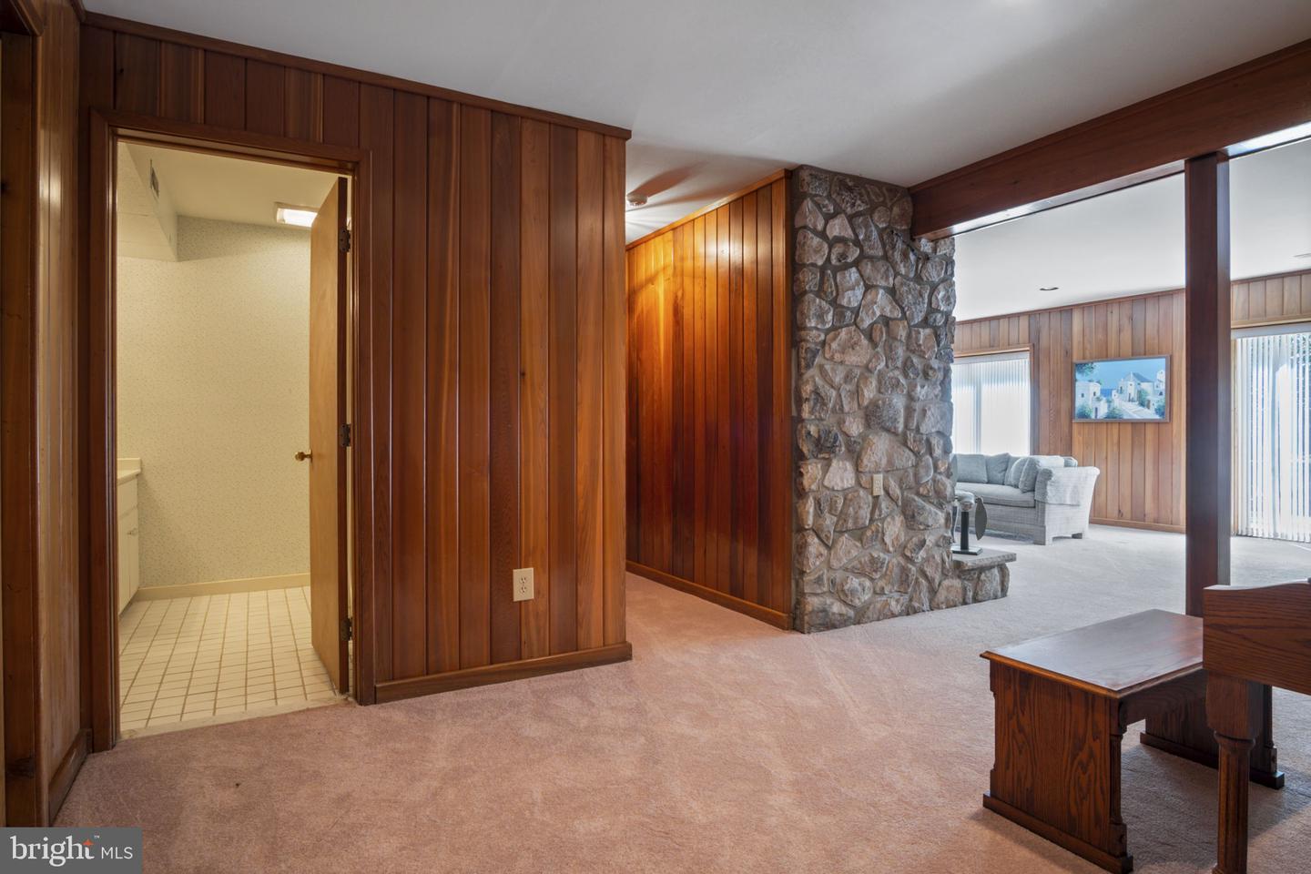 Frederick, Maryland, 21702, United States, 4 Bedrooms Bedrooms, ,3 BathroomsBathrooms,Residential,For Sale,1989312