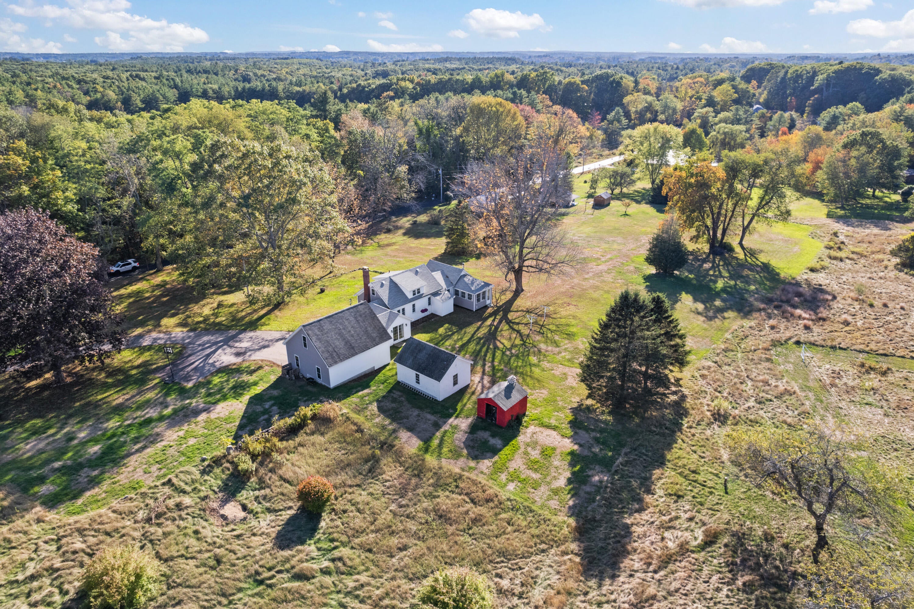 Eliot, Maine, 03903, United States, 4 Bedrooms Bedrooms, ,2 BathroomsBathrooms,Residential,For Sale,1977194