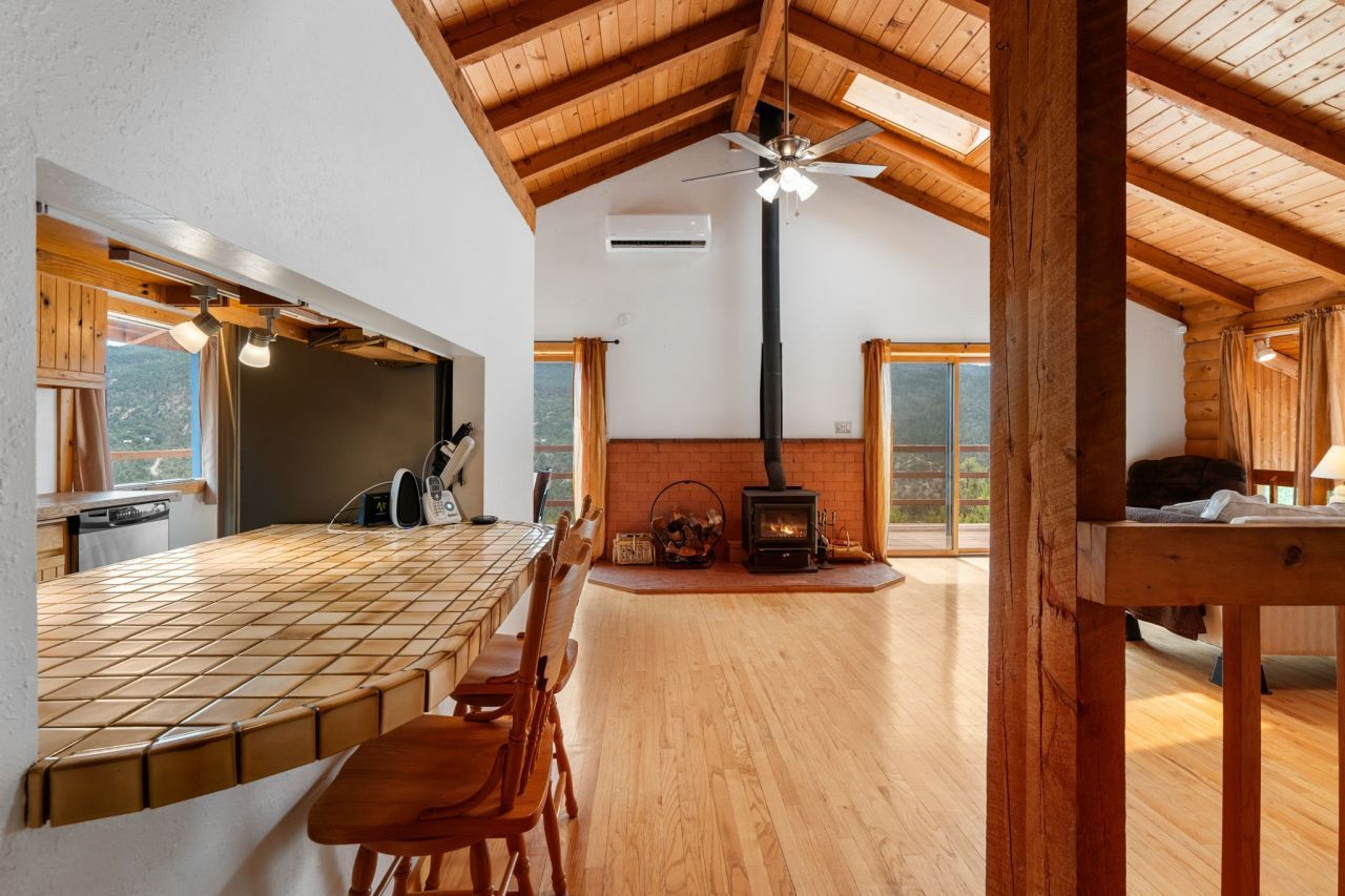 Jemez Springs, New Mexico, 87025, United States, 3 Bedrooms Bedrooms, ,3 BathroomsBathrooms,Residential,For Sale,1912004