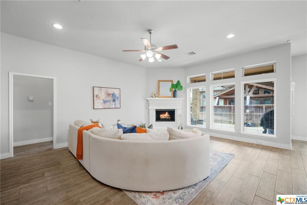 New Braunfels, Texas, 78132, United States, 4 Bedrooms Bedrooms, ,3 BathroomsBathrooms,Residential,For Sale,1982474