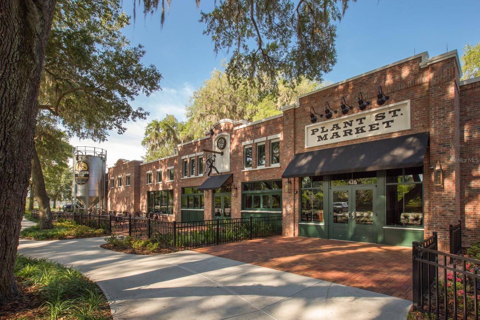 WINTER GARDEN, Florida, 34787, United States, 3 Bedrooms Bedrooms, ,3 BathroomsBathrooms,Residential,For Sale,1887240