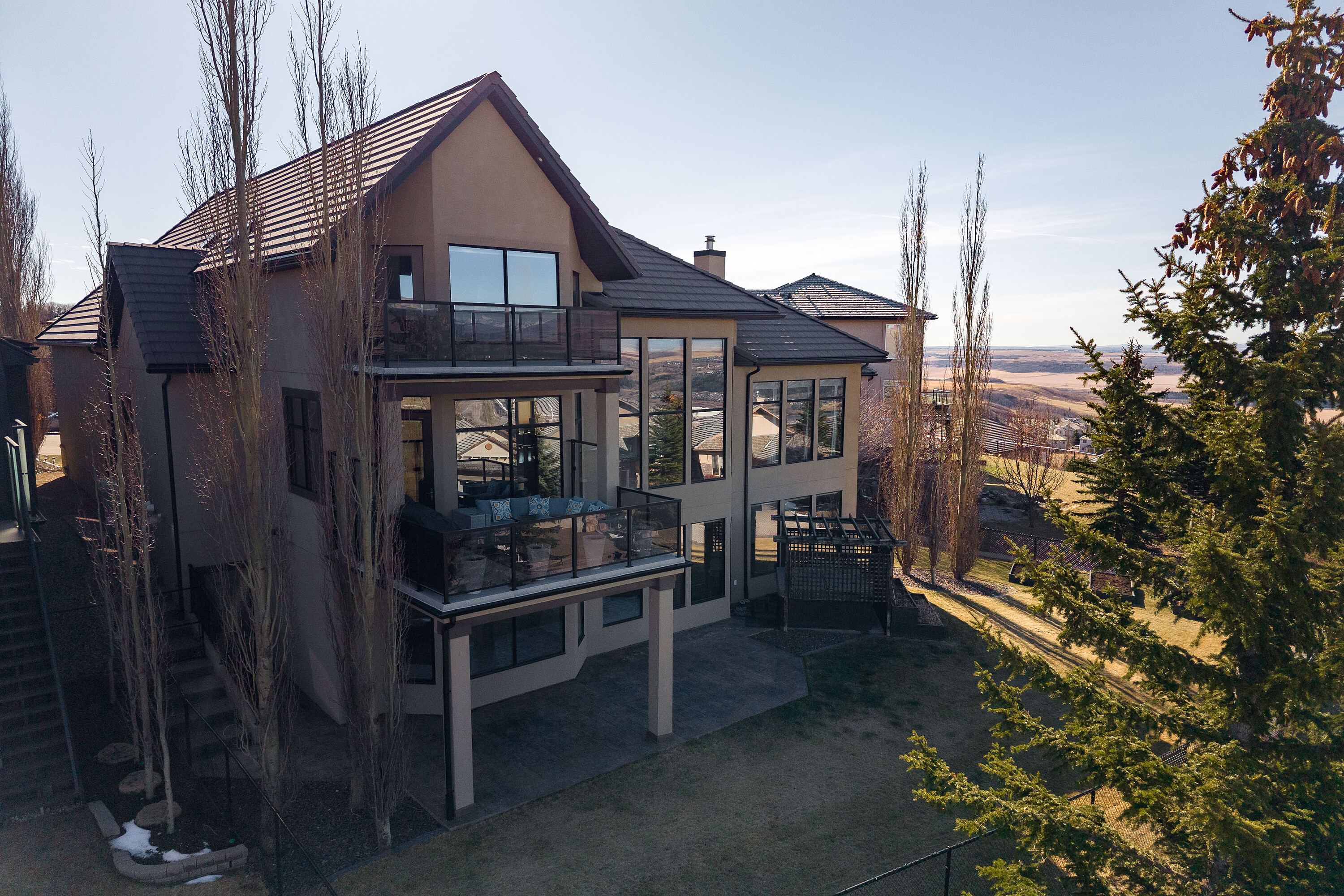  Elevated Mountain View Living - 物件實景