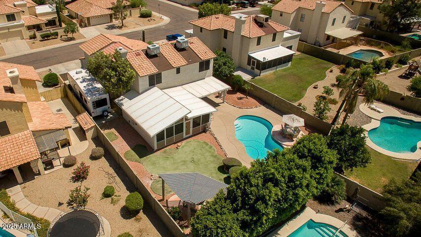 Glendale, Arizona, 85302, United States, 4 Bedrooms Bedrooms, ,4 BathroomsBathrooms,Residential,For Sale,1977849