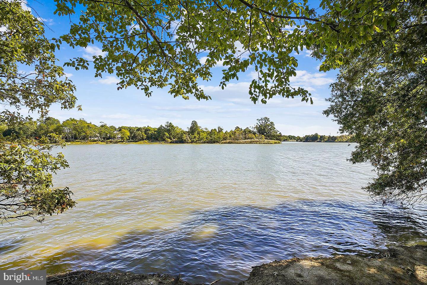 Chester, Maryland, 21619, United States, 2 Bedrooms Bedrooms, ,3 BathroomsBathrooms,Residential,For Sale,1968949