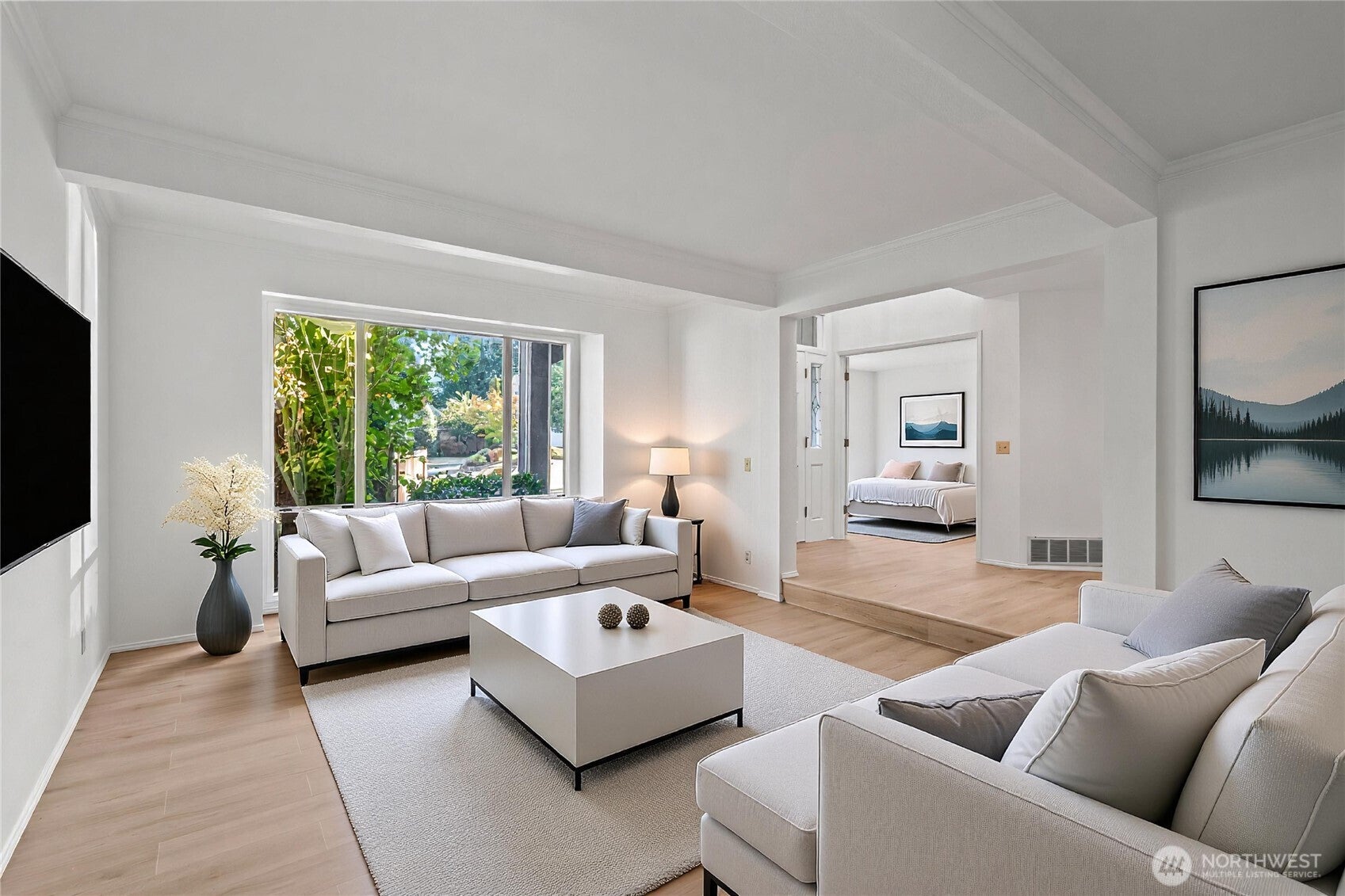 Sammamish, Washington, 98029, United States, 4 Bedrooms Bedrooms, ,3 BathroomsBathrooms,Residential,For Sale,1984048