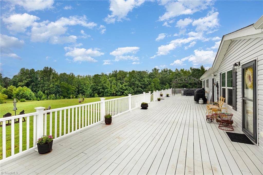 Burlington, North Carolina, 27217, United States, 3 Bedrooms Bedrooms, ,3 BathroomsBathrooms,Residential,For Sale,1908926