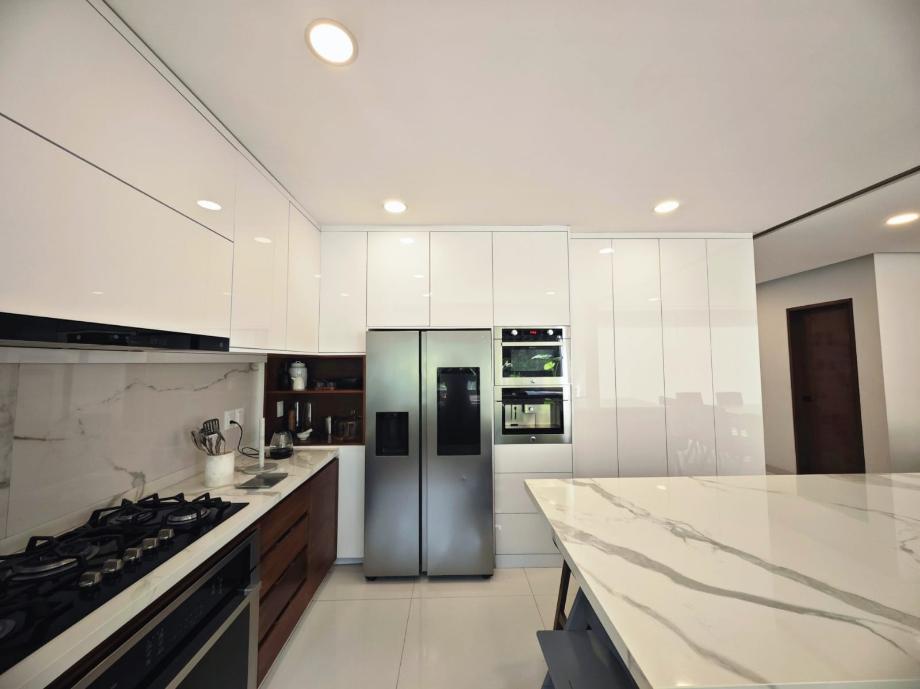 Atizapán de Zaragoza, Estado de méxico, 52994, Mexico, 3 Bedrooms Bedrooms, ,2 BathroomsBathrooms,Residential,For Sale,1939831