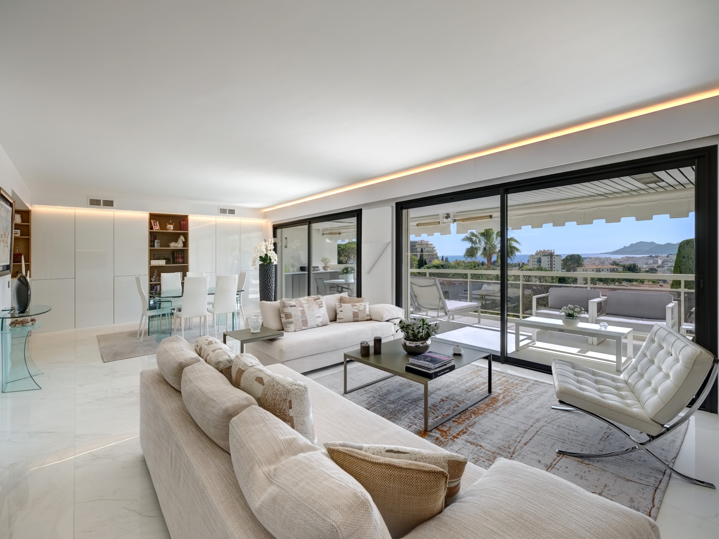  Le Cannet 2 bedroom apartment with terrace near Cannes French Riviera investmen… - 物件實景