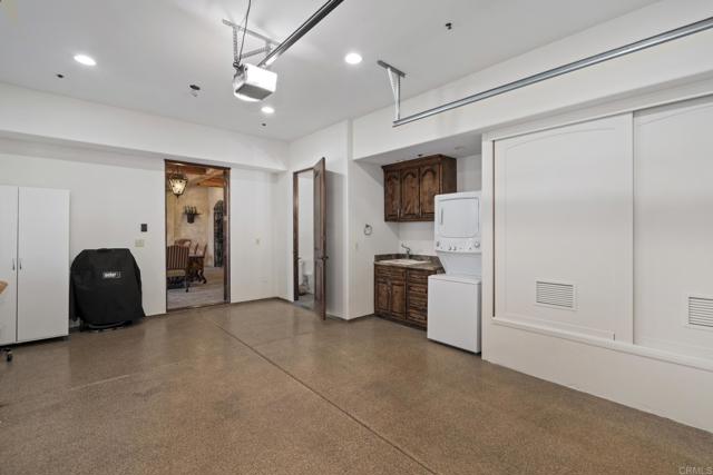 Bonsall, California, 92003, United States, 5 Bedrooms Bedrooms, ,6 BathroomsBathrooms,Residential,For Sale,1783602