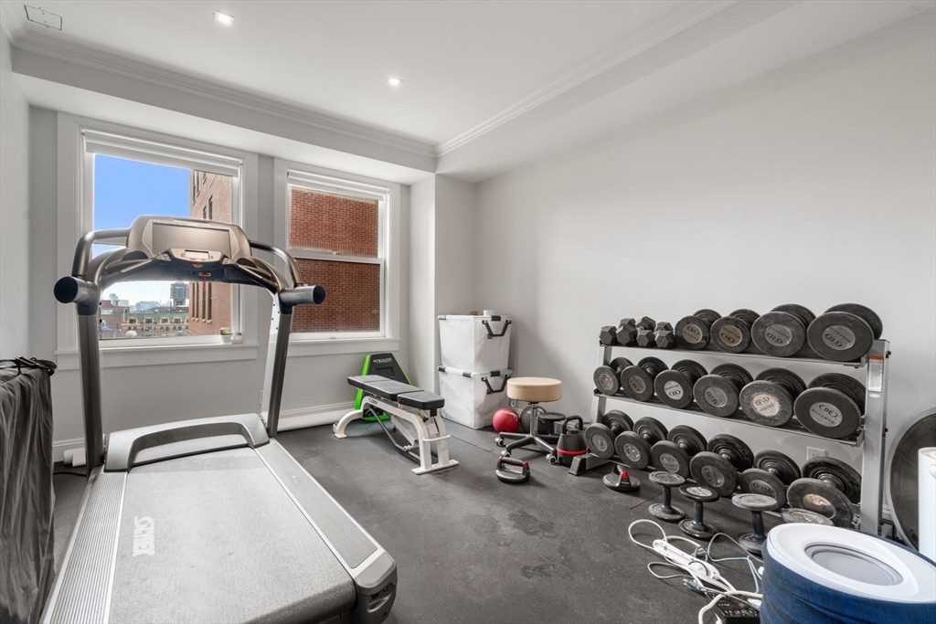 Boston, Massachusetts, 02116, United States, 3 Bedrooms Bedrooms, ,3 BathroomsBathrooms,Residential,For Sale,1895702