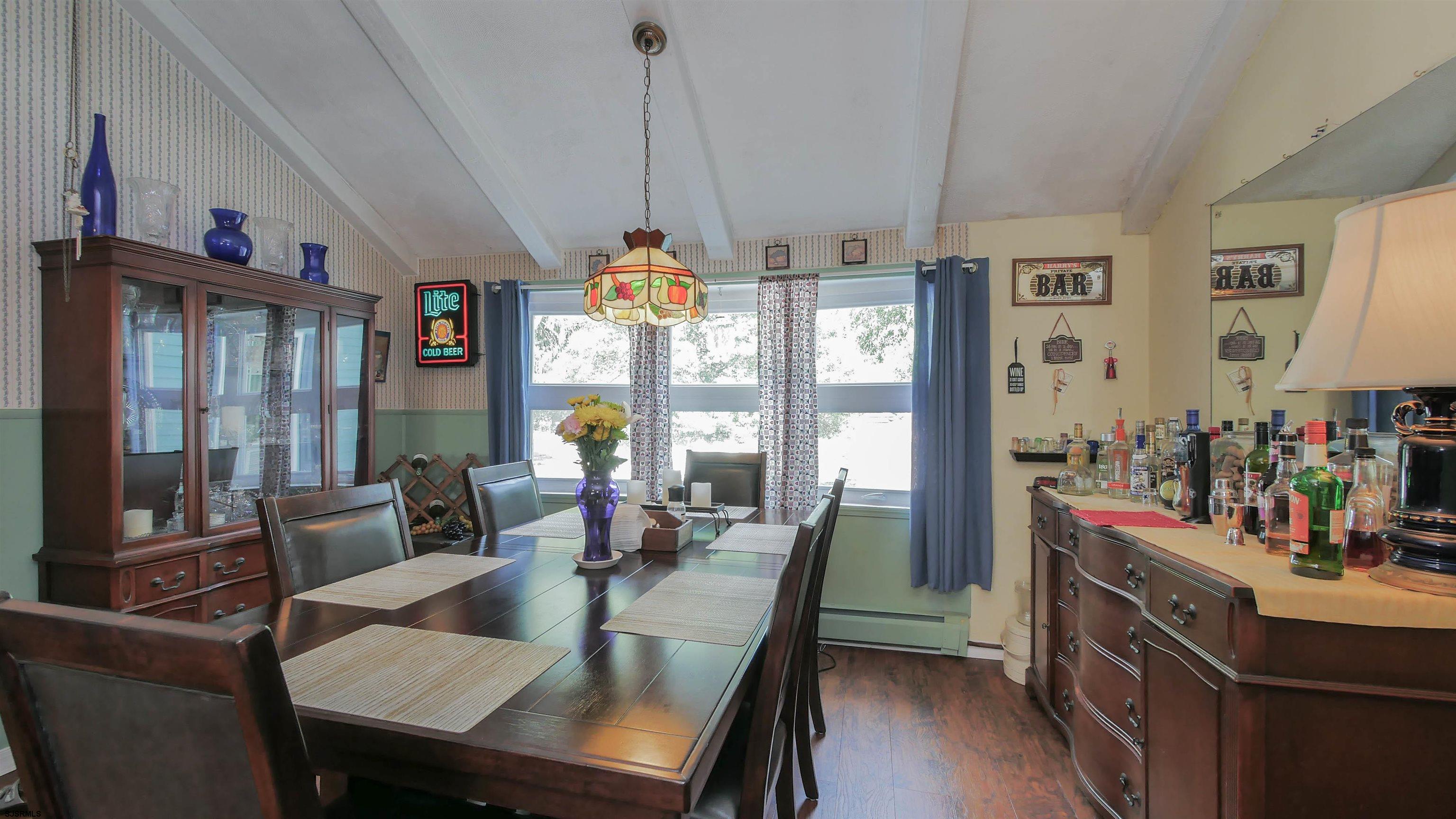 Absecon, New Jersey, 08201, United States, 5 Bedrooms Bedrooms, ,4 BathroomsBathrooms,Residential,For Sale,1908485