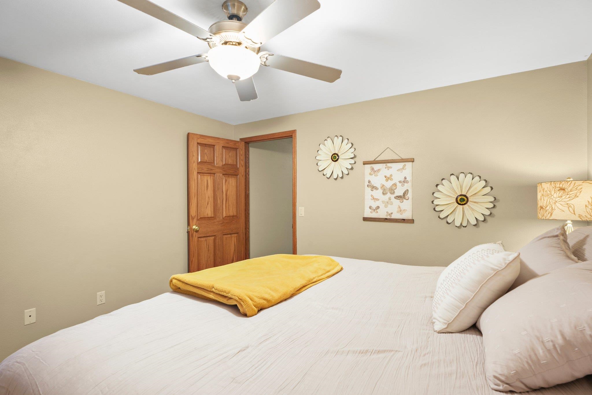 Spring Green, Wisconsin, 53588, United States, 4 Bedrooms Bedrooms, ,3 BathroomsBathrooms,Residential,For Sale,1930492