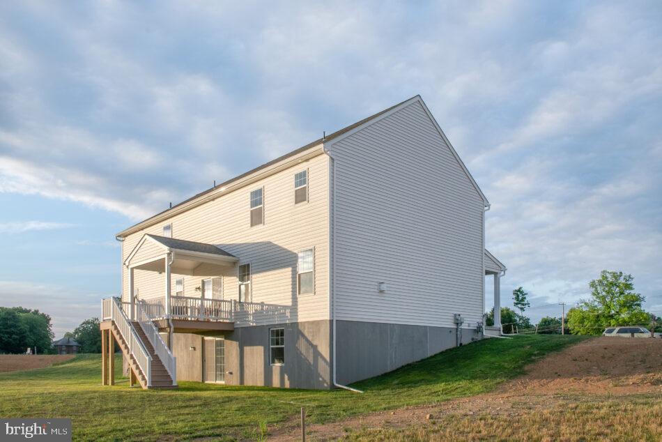Harrisburg, Pennsylvania, 17112, United States, 4 Bedrooms Bedrooms, ,4 BathroomsBathrooms,Residential,For Sale,1890357