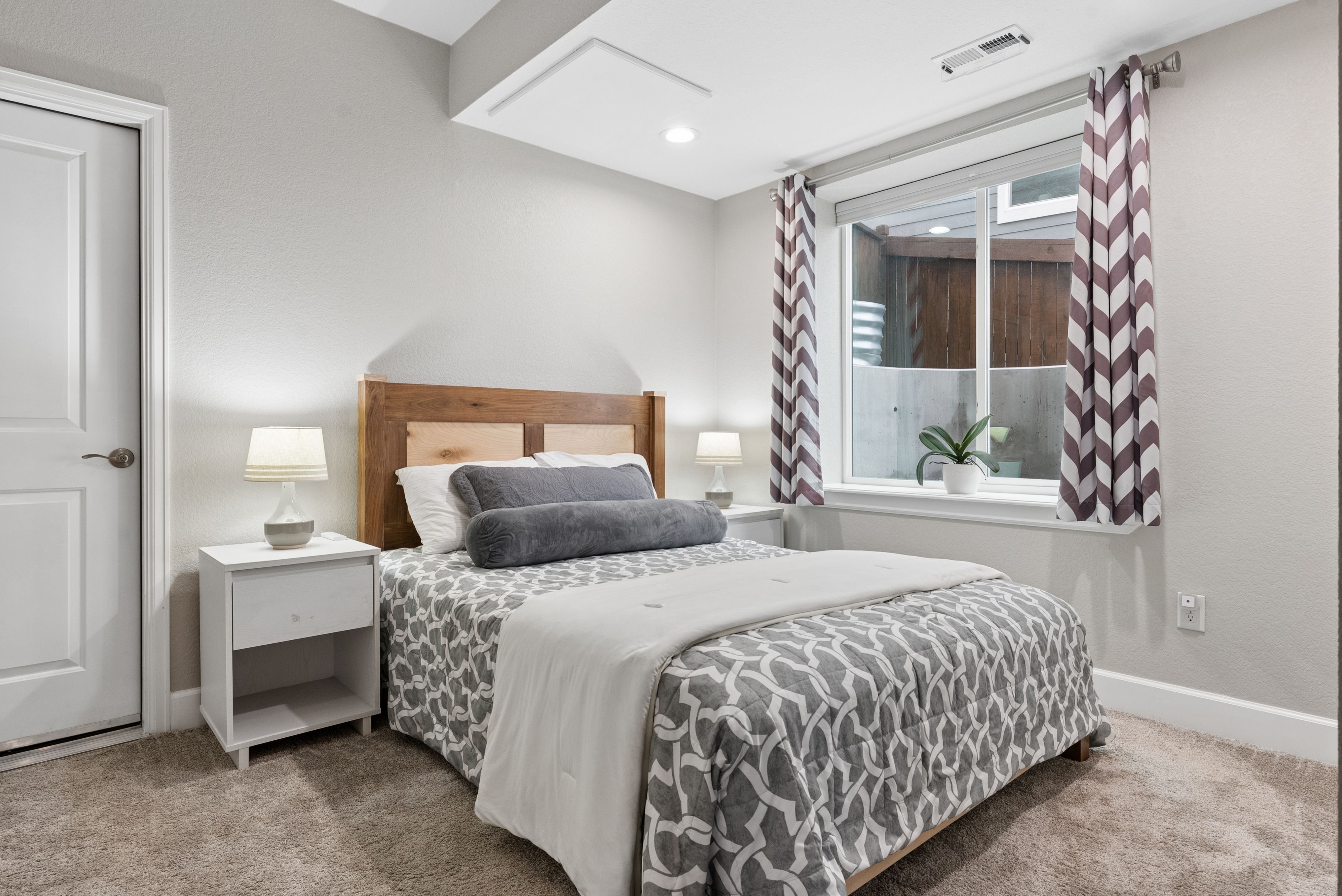  Timeless Elegance And Contemporary Design In Prime Location - 物件實景