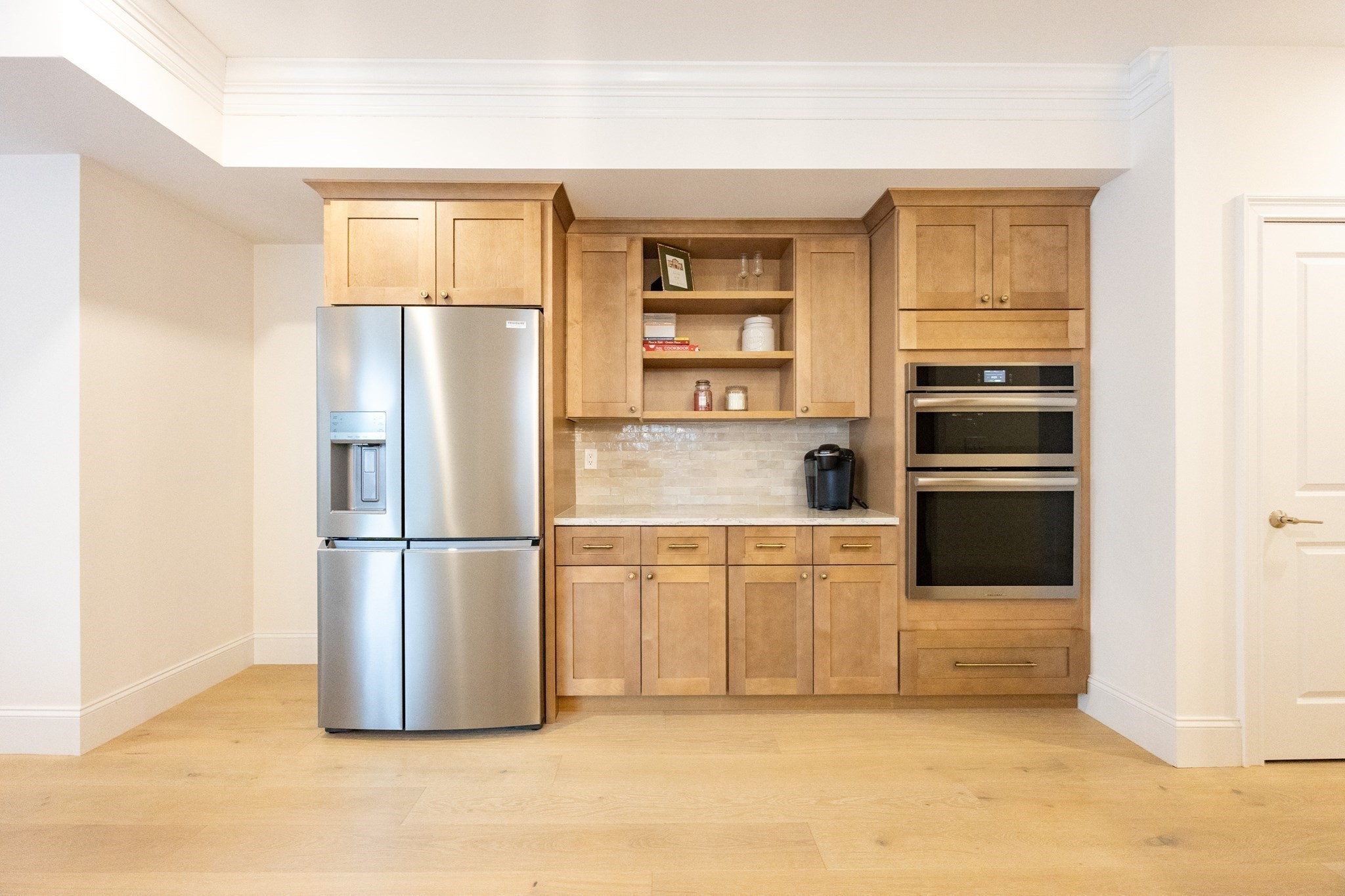 Boston, Massachusetts, 02134, United States, 3 Bedrooms Bedrooms, ,2 BathroomsBathrooms,Residential,For Sale,2034966
