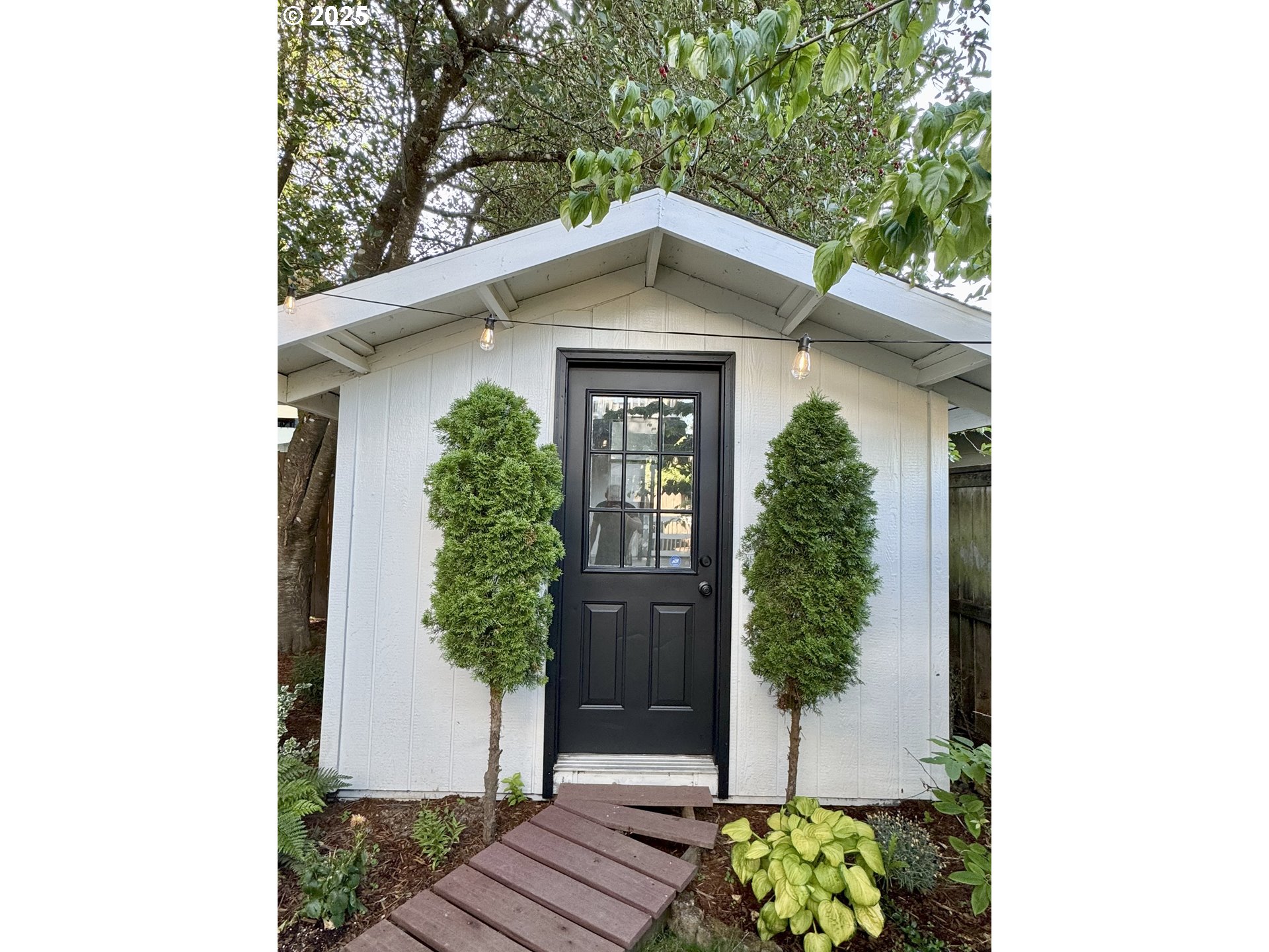 Vancouver, Washington, 98686, United States, 6 Bedrooms Bedrooms, ,3 BathroomsBathrooms,Residential,For Sale,1989368