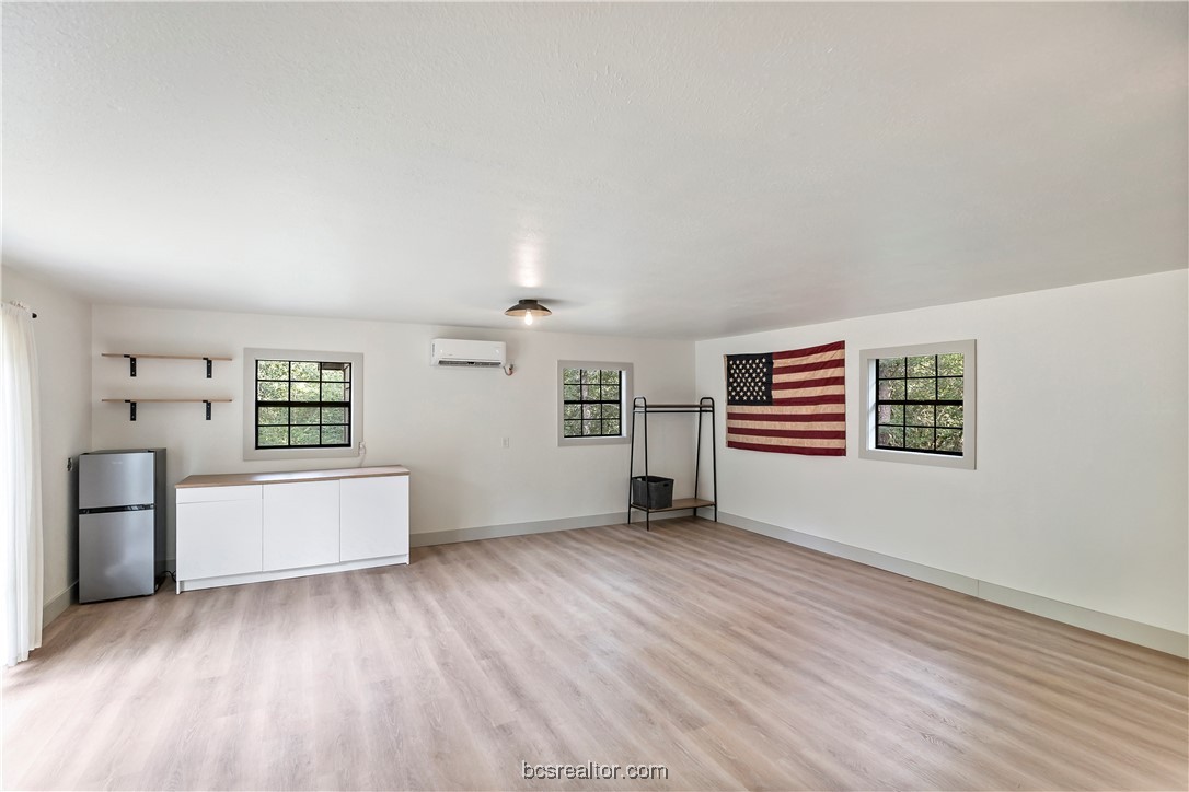 College Station, Texas, 77845, United States, 4 Bedrooms Bedrooms, ,5 BathroomsBathrooms,Residential,For Sale,1932091
