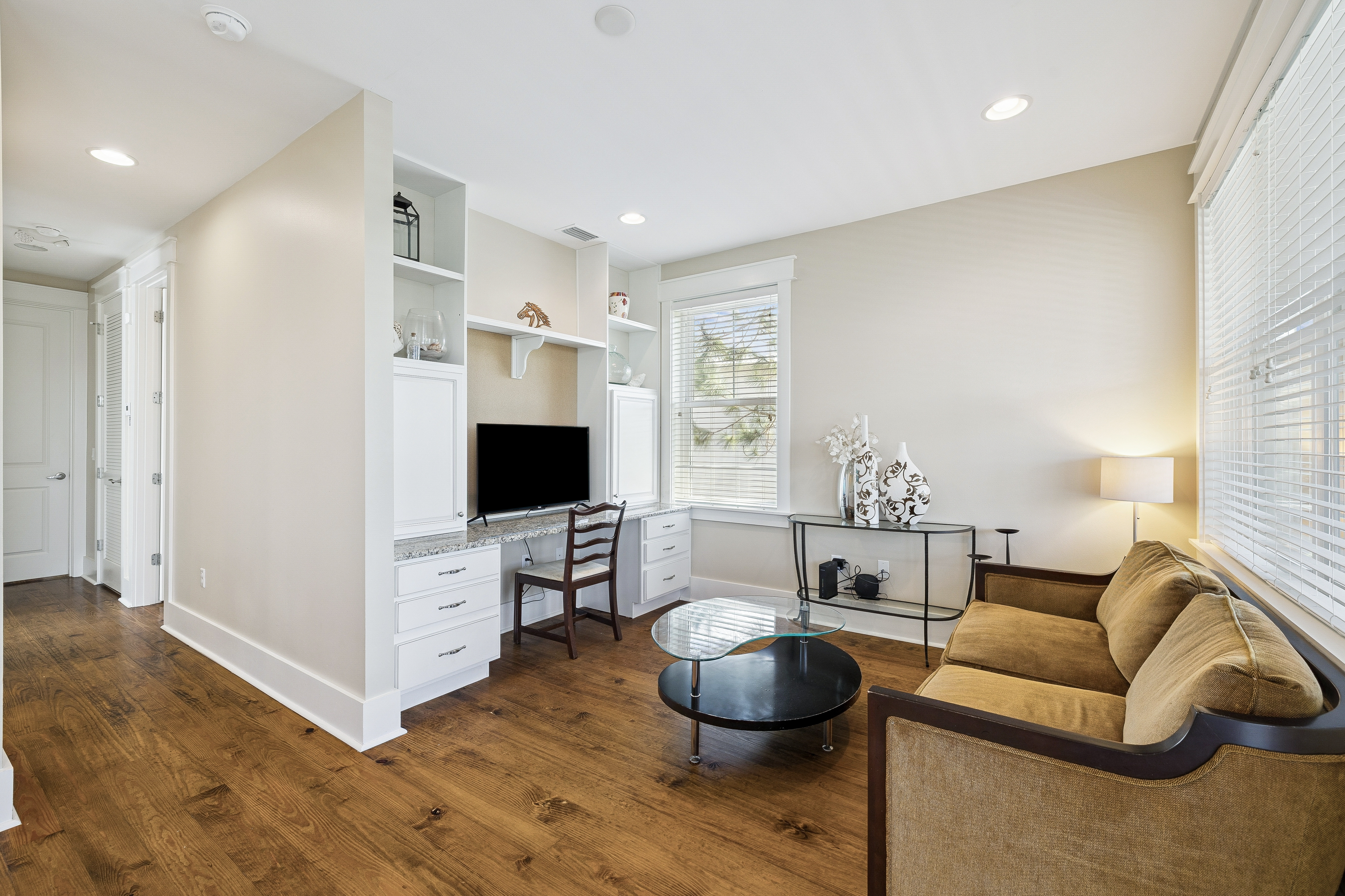  Turnkey NatureWalk Retreat with Two Owner