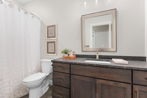 Rochester, Minnesota, 55901, United States, 4 Bedrooms Bedrooms, ,2 BathroomsBathrooms,Residential,For Sale,1959385