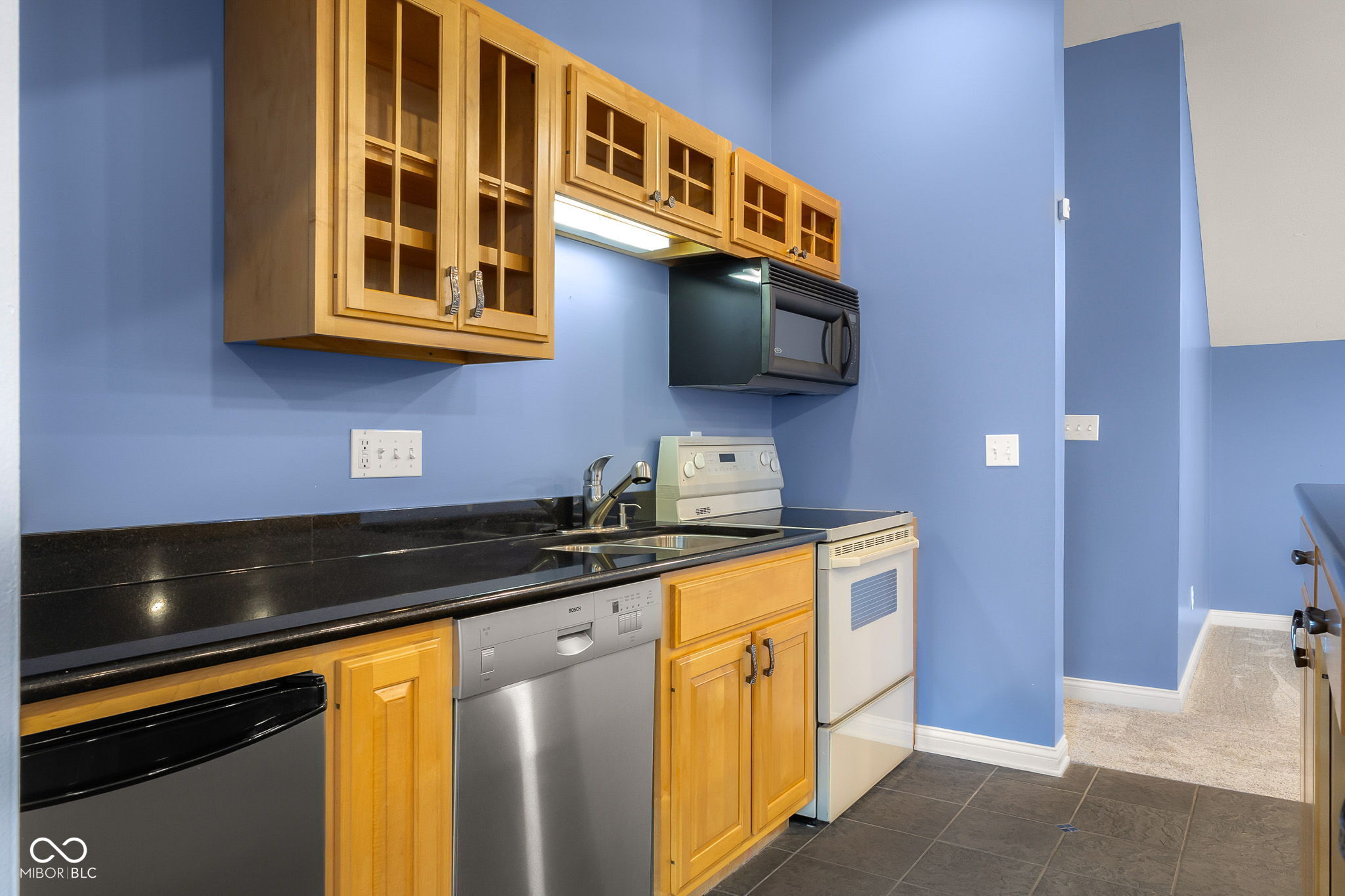 Columbus, Indiana, 47201, United States, 5 Bedrooms Bedrooms, ,6 BathroomsBathrooms,Residential,For Sale,1982008