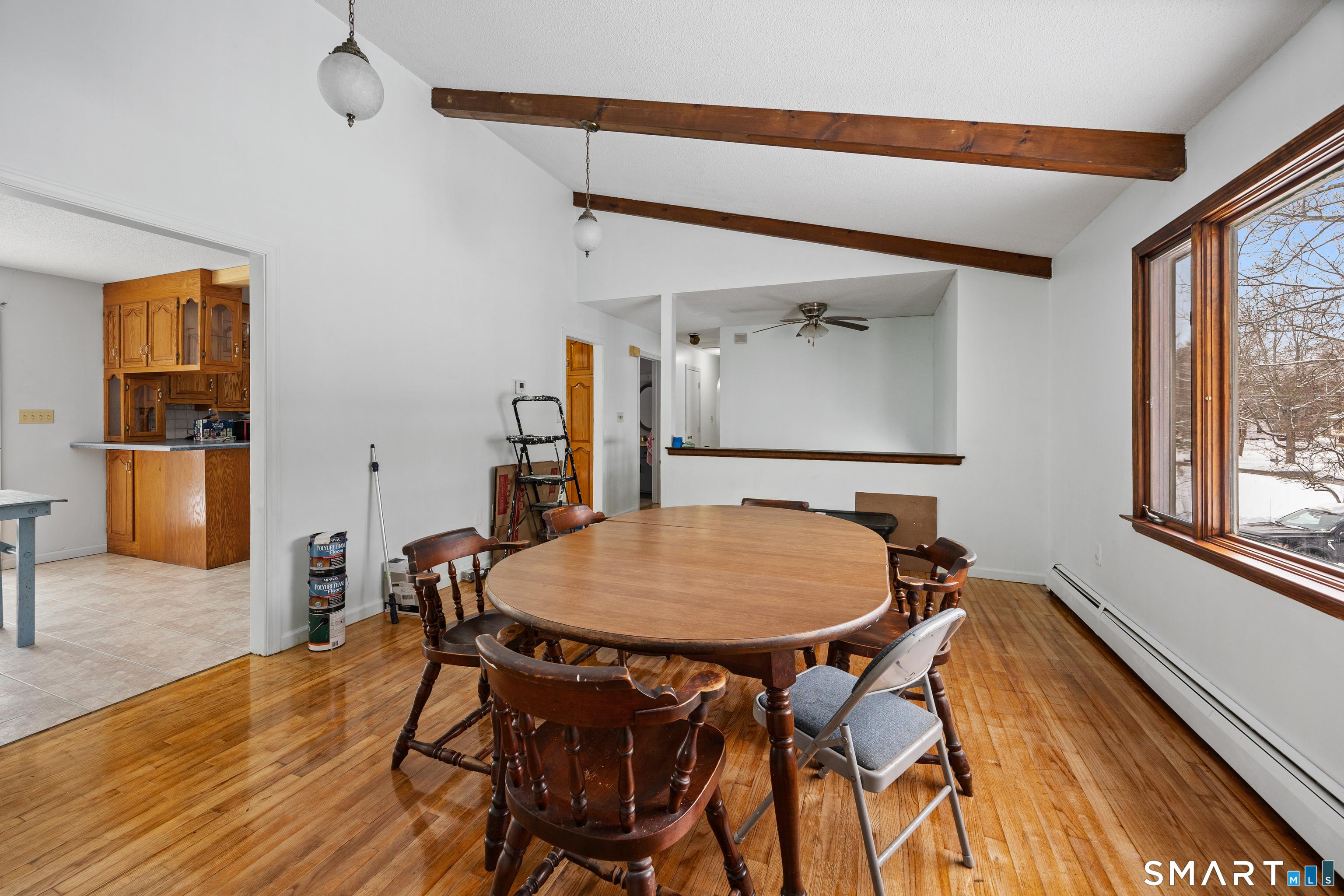 Southington, Connecticut, 06489, United States, 5 Bedrooms Bedrooms, ,3 BathroomsBathrooms,Residential,For Sale,2007439