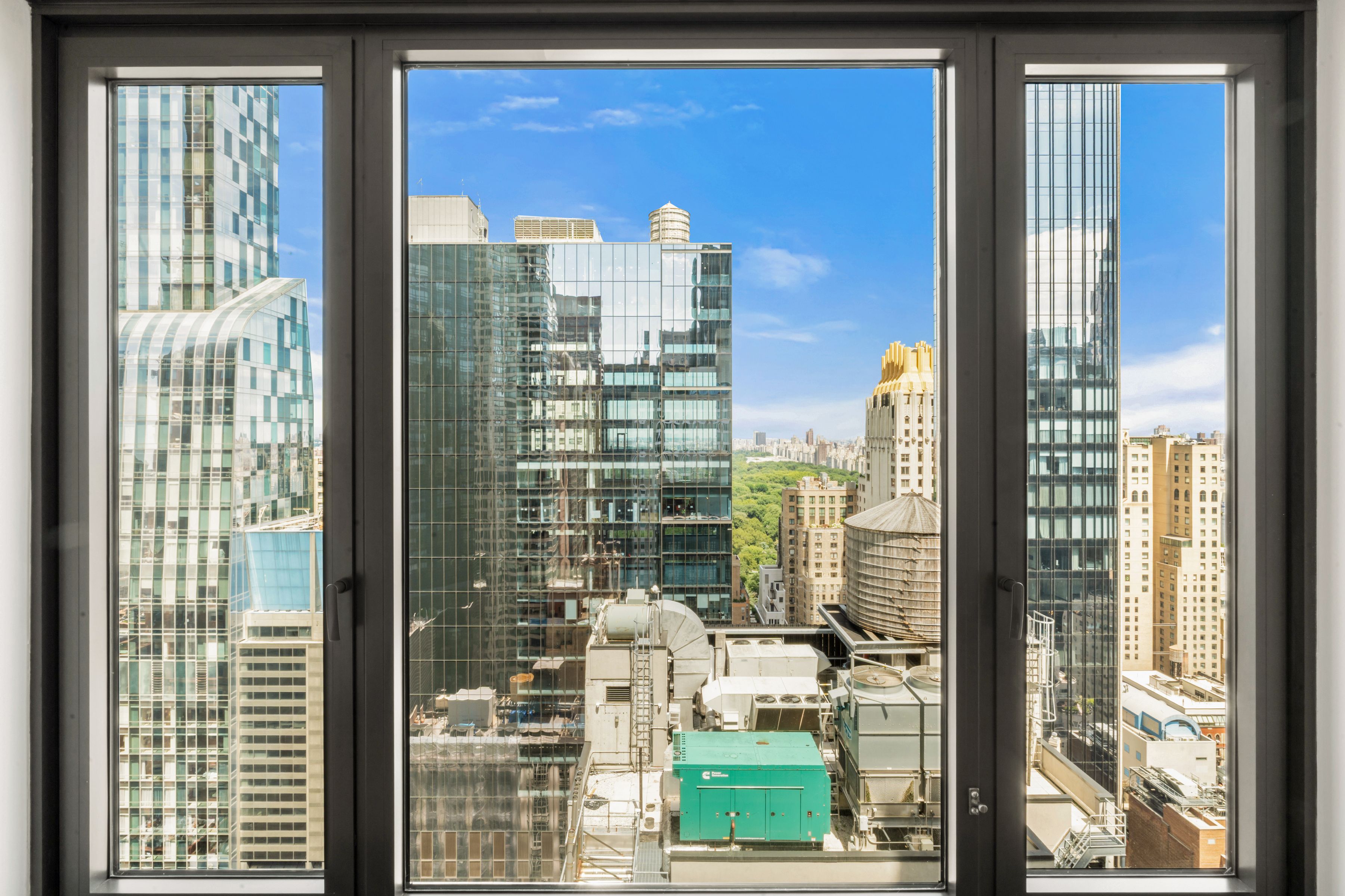  111 West 56th Street - 物件實景