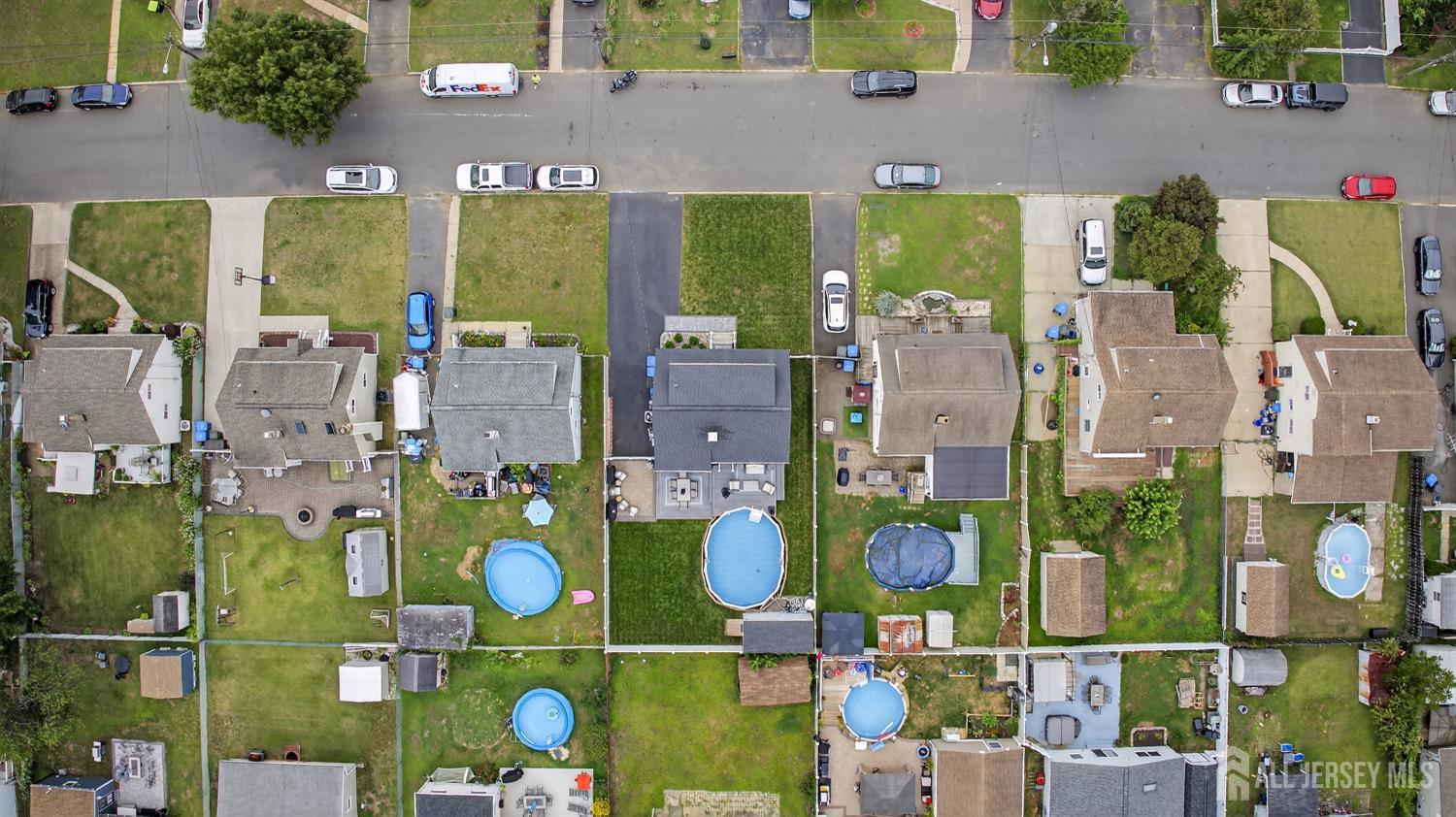 Old Bridge, New Jersey, 08857, United States, 4 Bedrooms Bedrooms, ,2 BathroomsBathrooms,Residential,For Sale,1983904