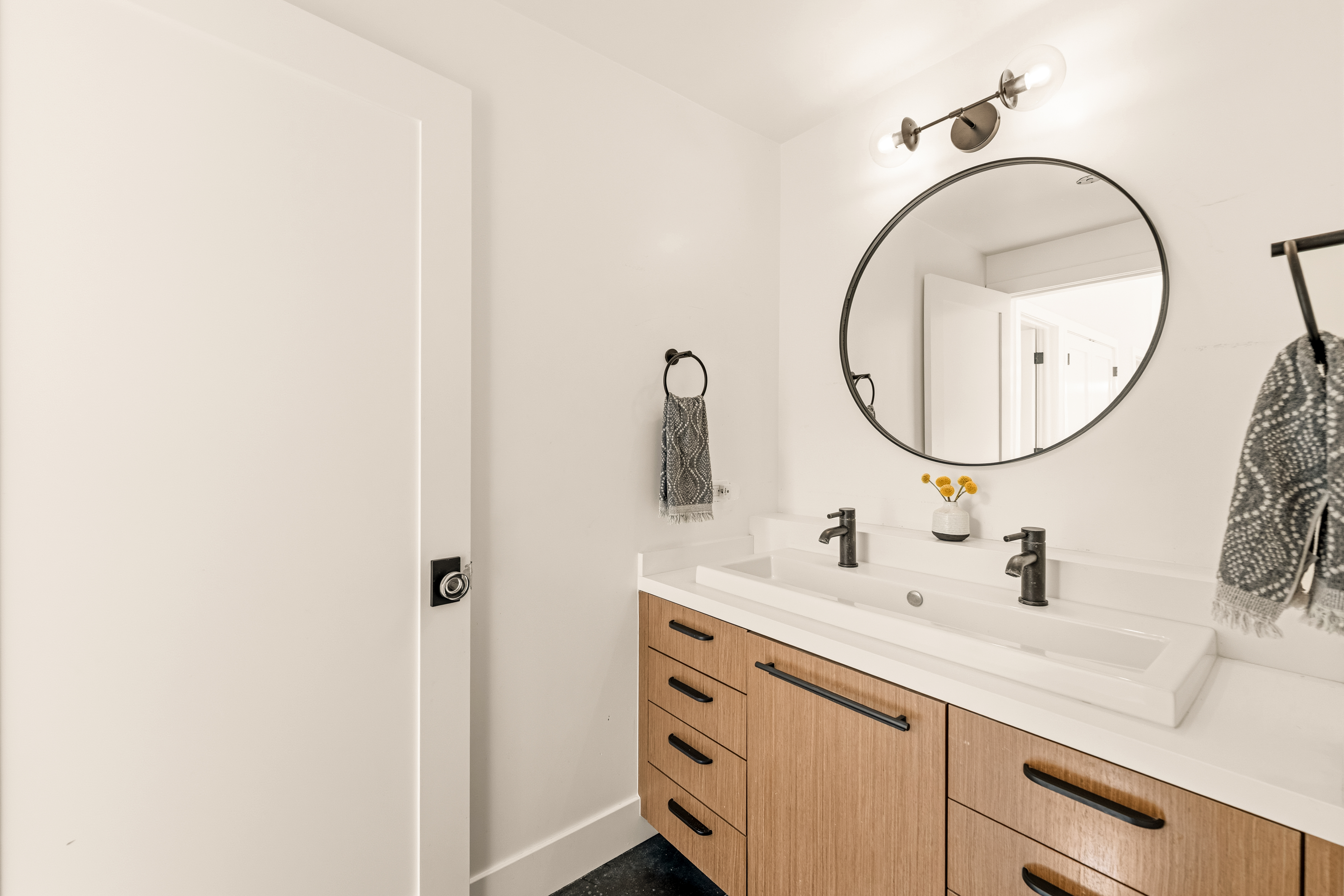  1302 Devon Lane, Ventura, CA 93001 - 物件實景