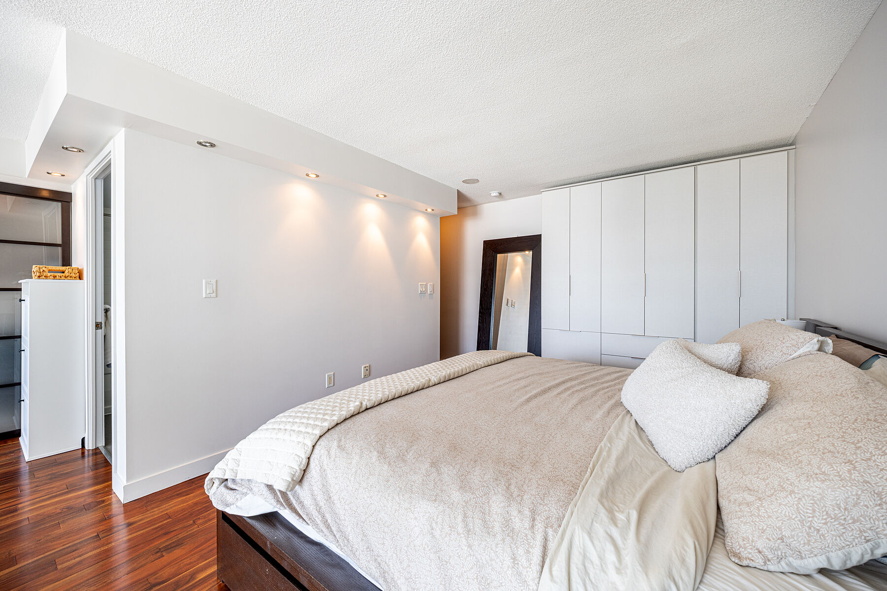  Skylight Views - 物件實景