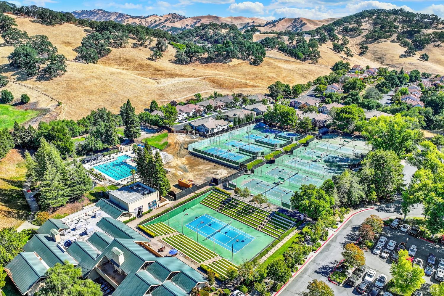 Fairfield, California, 94534, United States, 5 Bedrooms Bedrooms, ,3 BathroomsBathrooms,Residential,For Sale,1917532