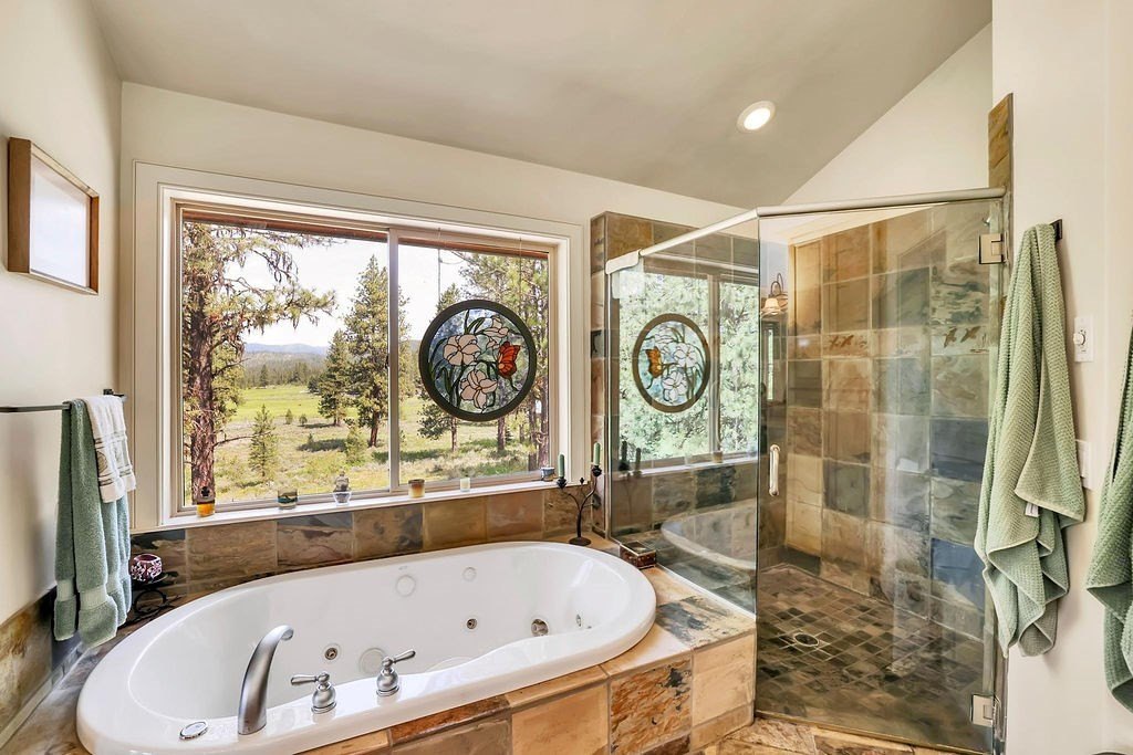 New Meadows, Idaho, 83654, United States, 3 Bedrooms Bedrooms, ,1 BathroomBathrooms,Residential,For Sale,1846350