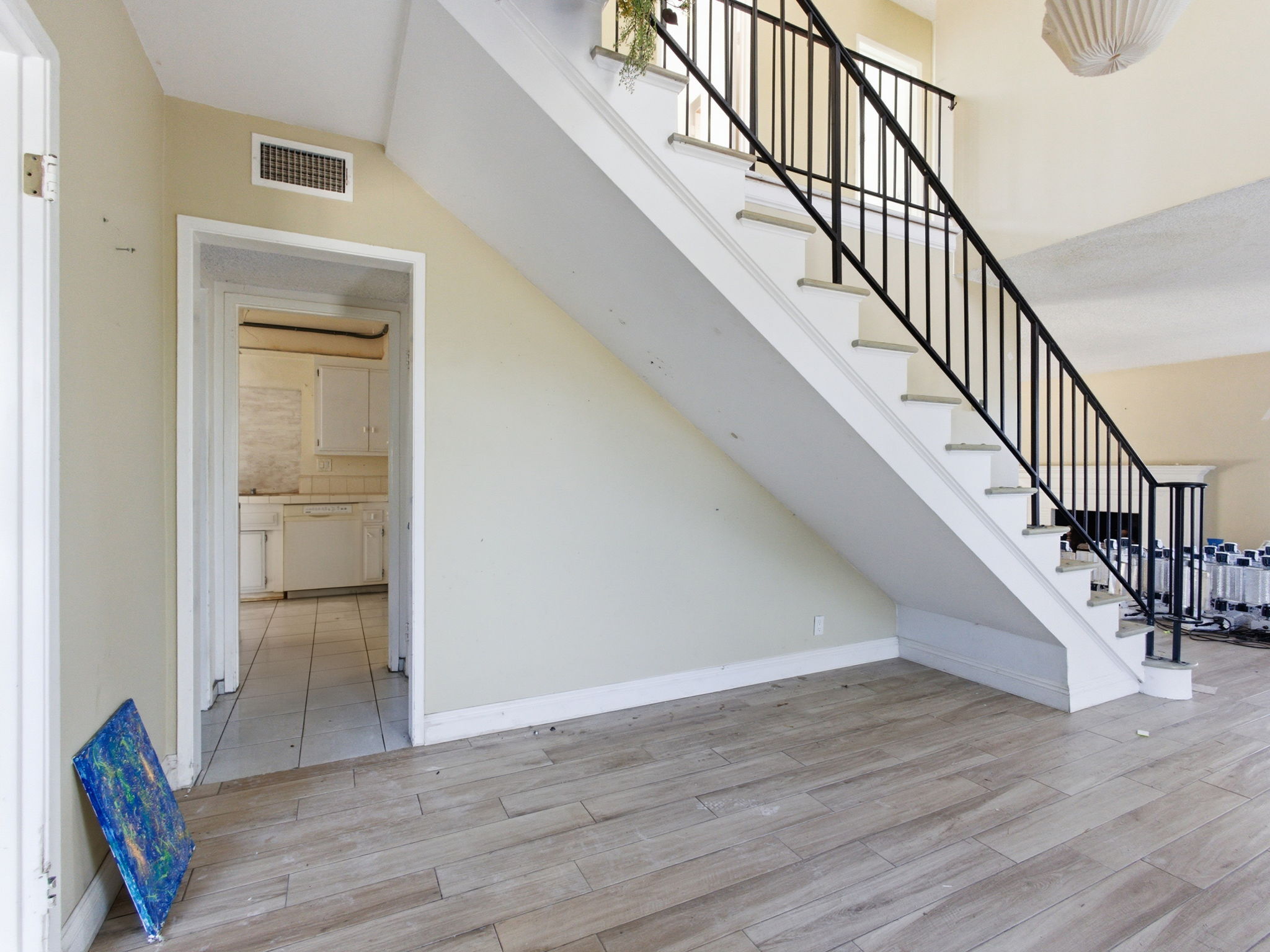  349 Somerset Cir - 物件實景