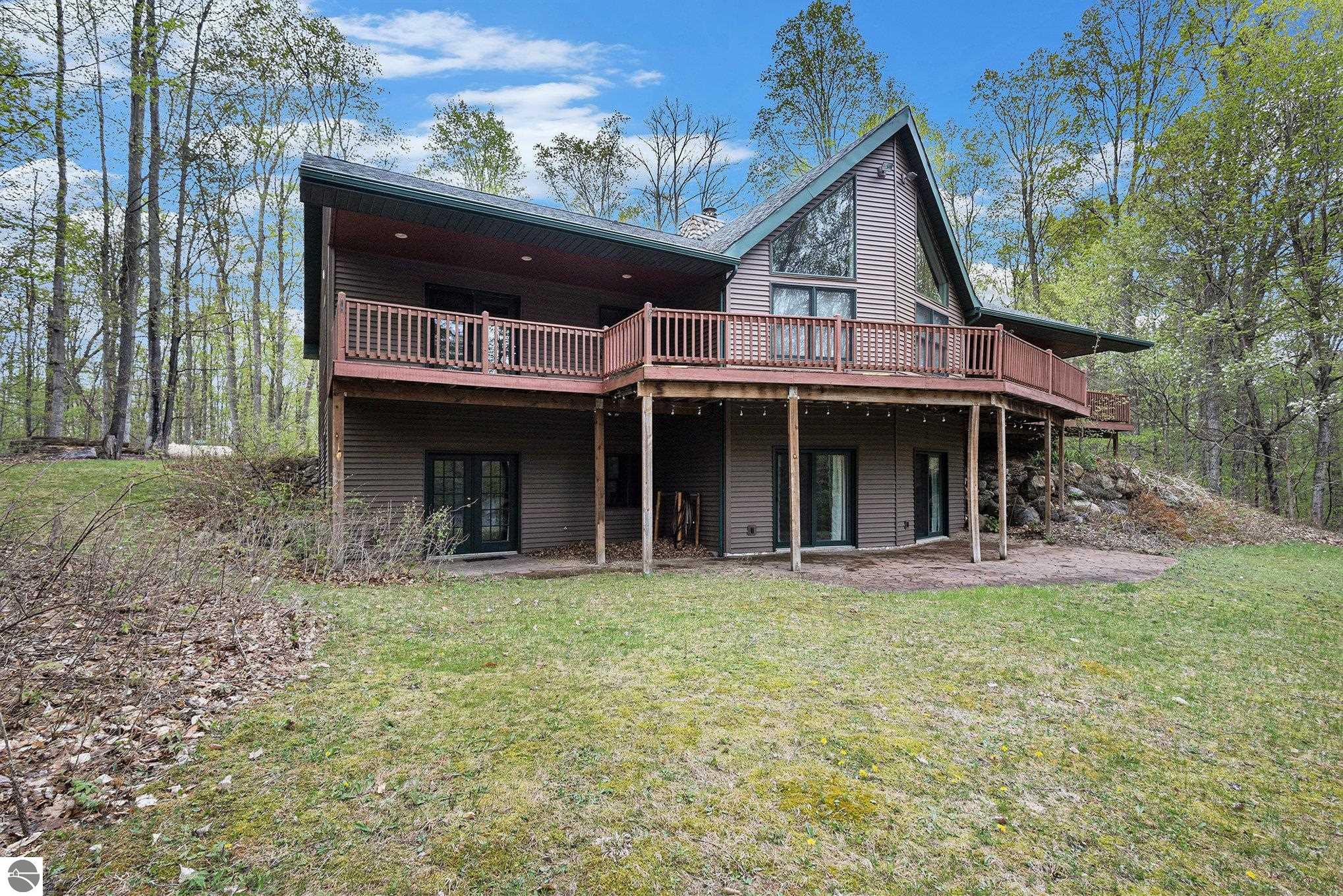Williamsburg, Michigan, 49690, United States, 4 Bedrooms Bedrooms, ,3 BathroomsBathrooms,Residential,For Sale,1927795