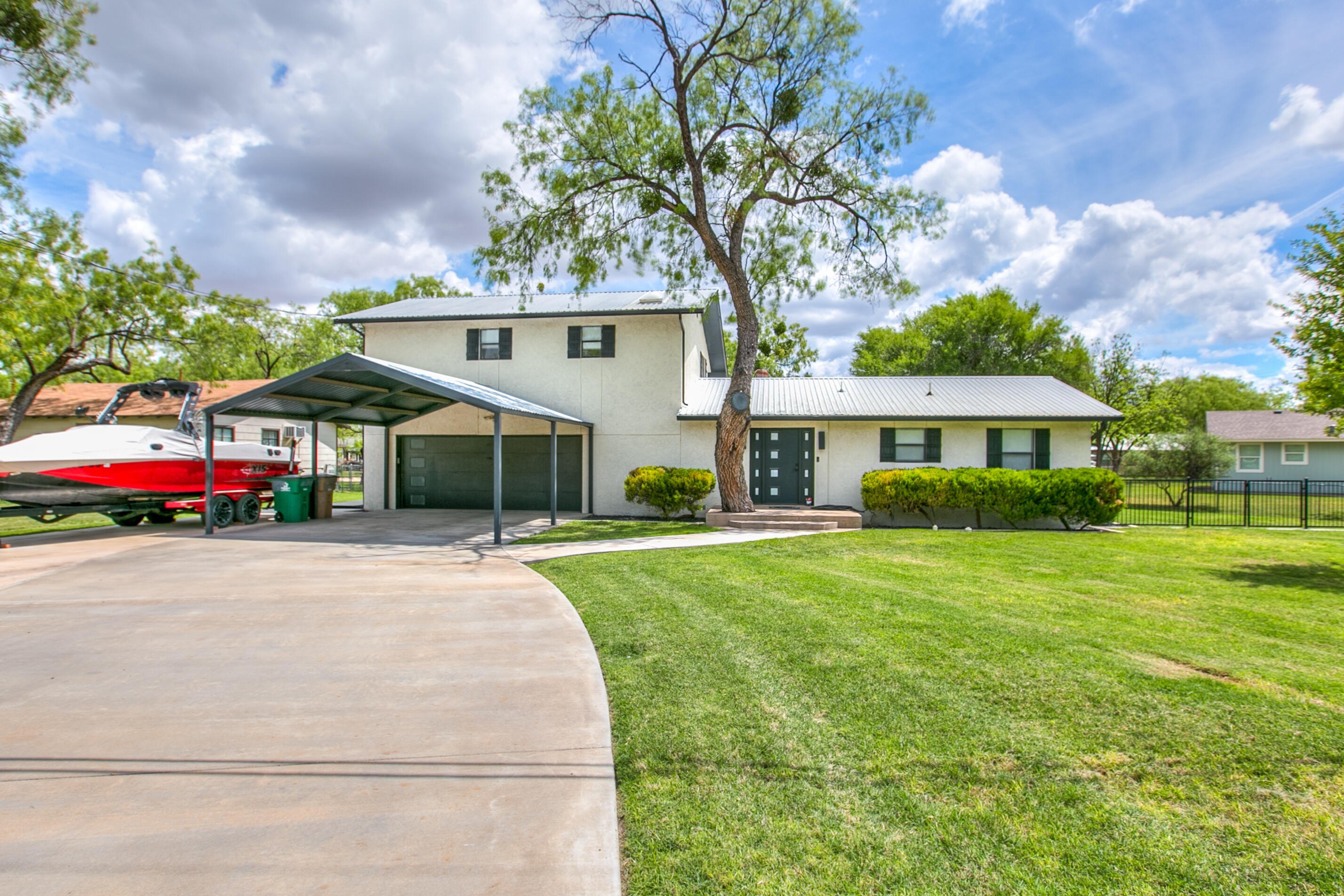 Sleepy Hollow Rd, San Angelo, TX 76904