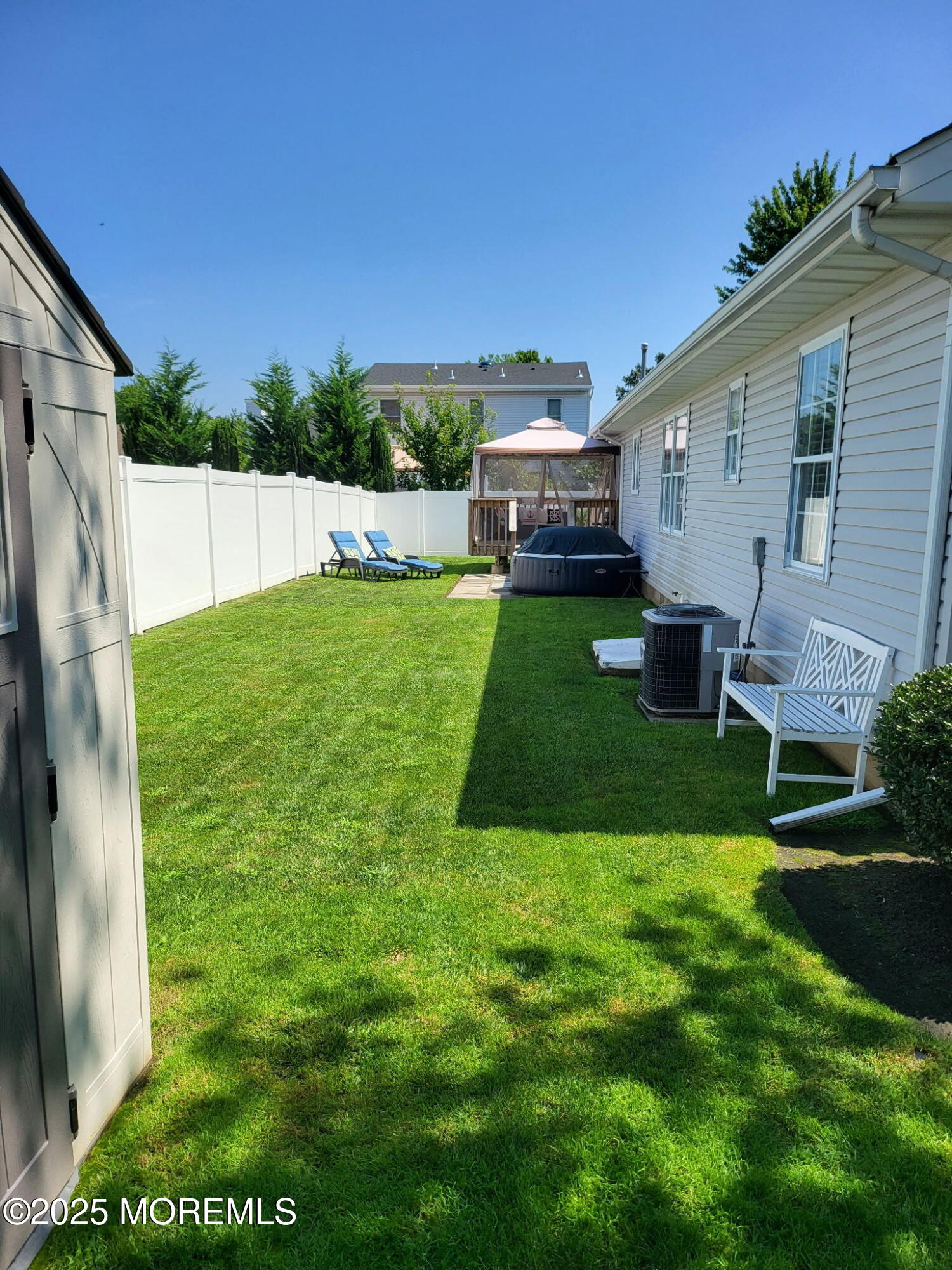 Brick, New Jersey, 08723, United States, 3 Bedrooms Bedrooms, ,2 BathroomsBathrooms,Residential,For Sale,1979399