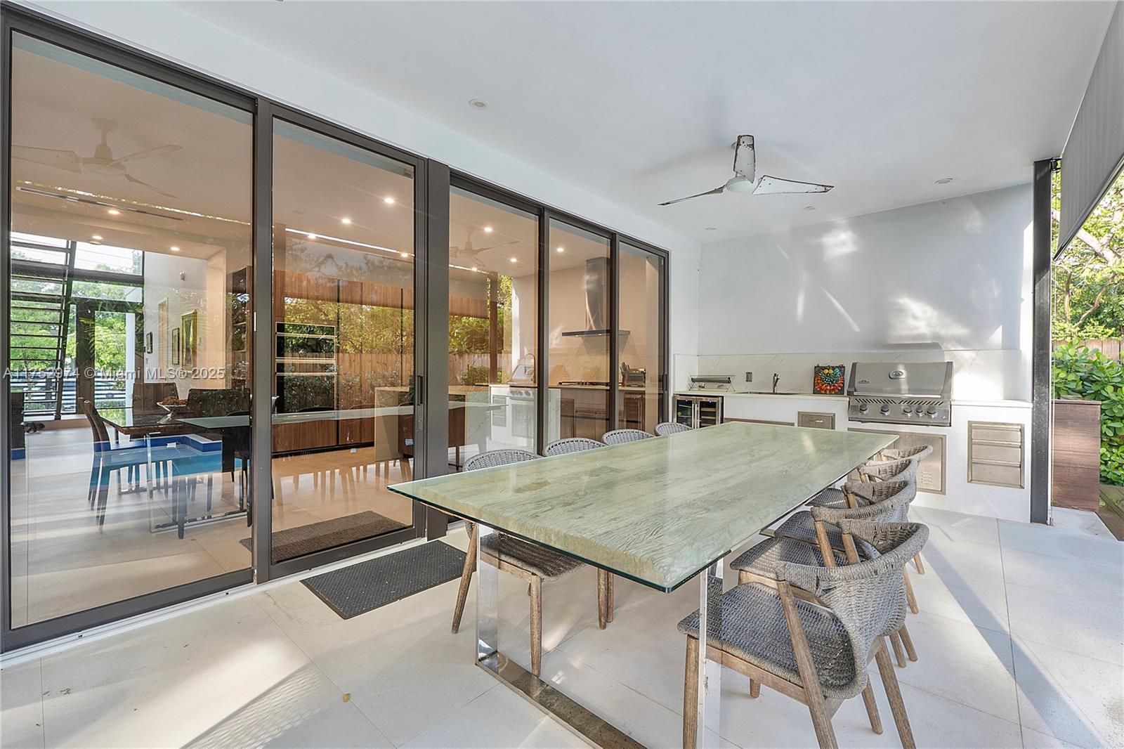Miami, Florida, 33133, United States, 5 Bedrooms Bedrooms, ,5 BathroomsBathrooms,Residential,For Sale,1739354