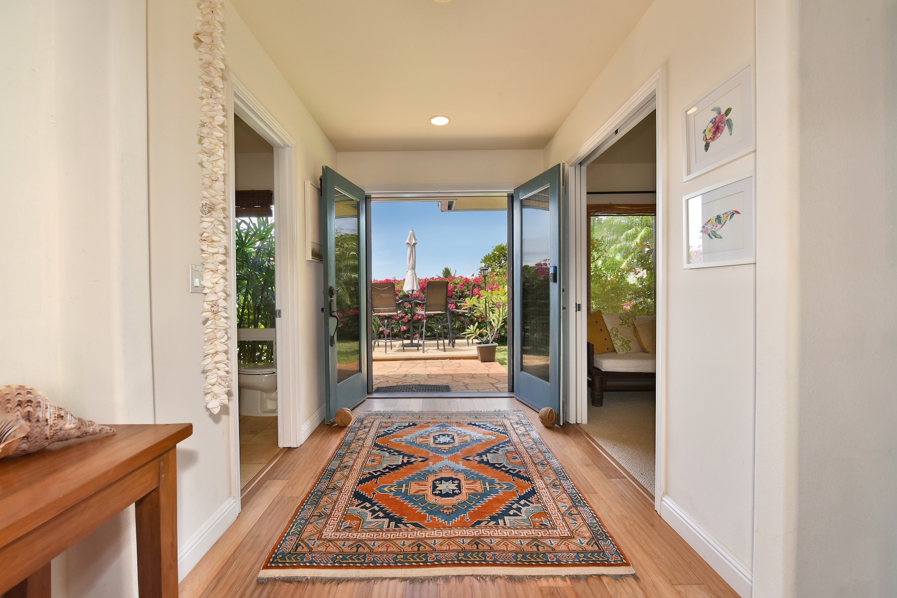  Fantastic ocean and island views from spacious two-story home - 物件實景