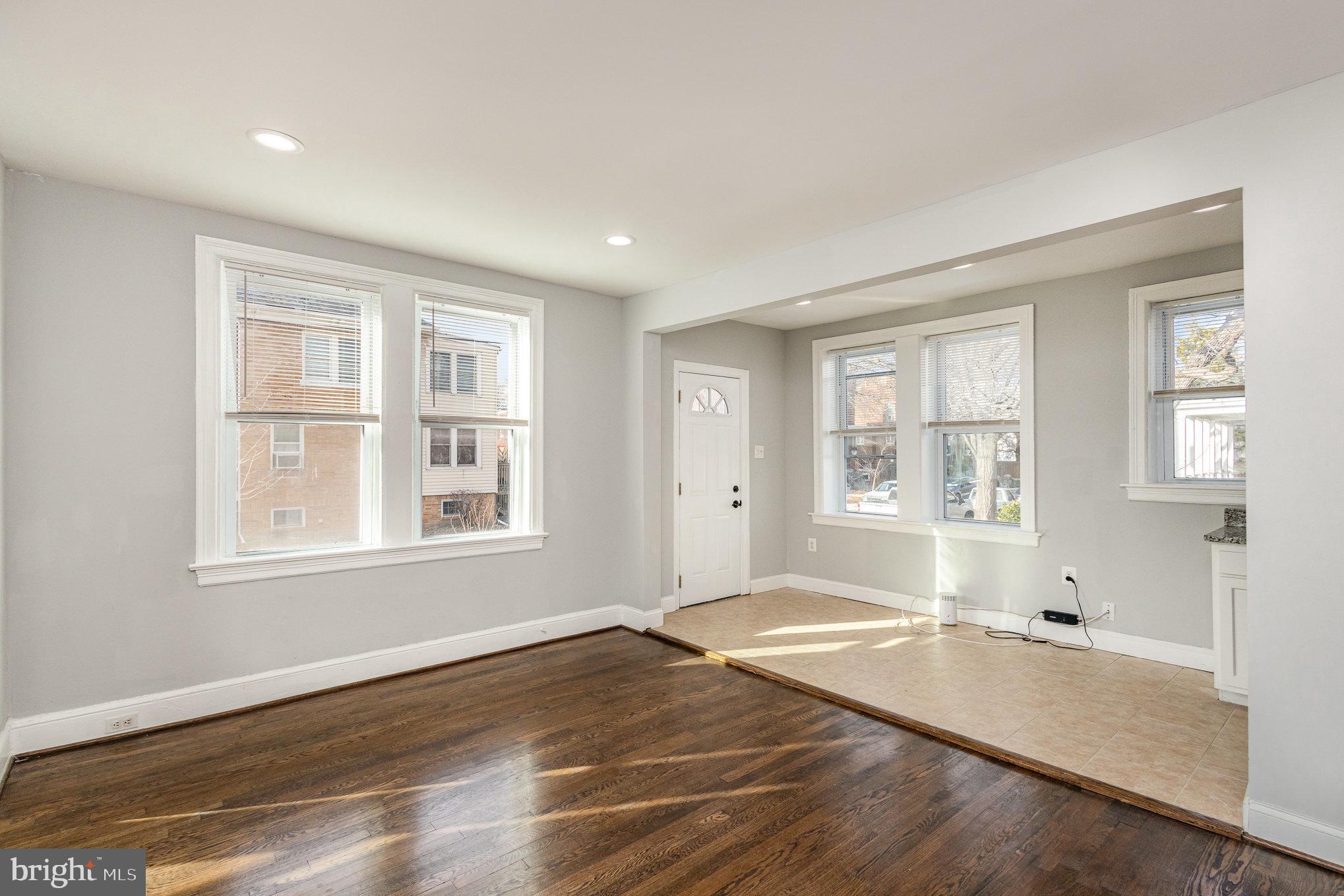 Washington, District of Columbia, 20011, United States, 3 Bedrooms Bedrooms, ,2 BathroomsBathrooms,Residential,For Sale,1999307