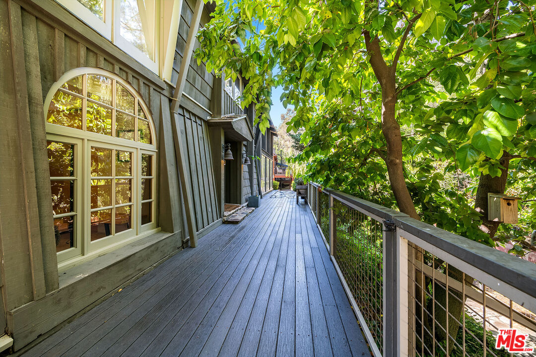 Santa Monica, California, 90402, United States, 7 Bedrooms Bedrooms, ,7 BathroomsBathrooms,Residential,For Sale,1940009
