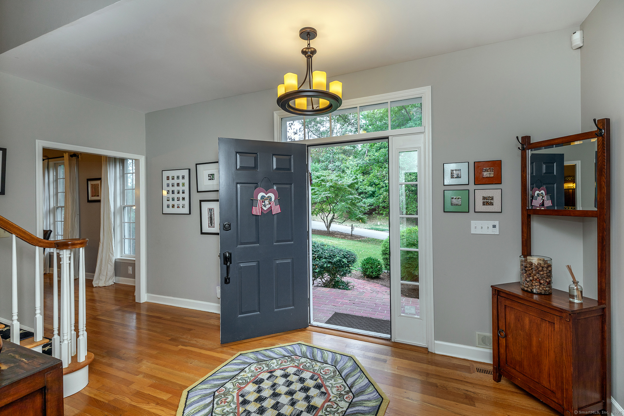 New Fairfield, Connecticut, 06812, United States, 4 Bedrooms Bedrooms, ,6 BathroomsBathrooms,Residential,For Sale,1949816