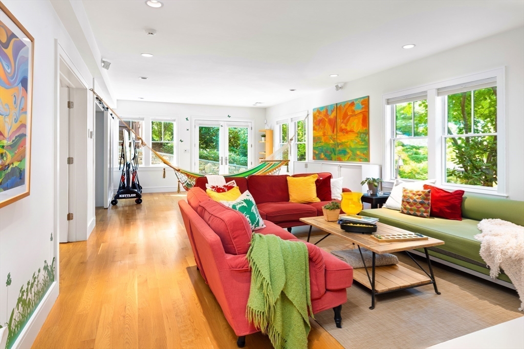 Brookline, Massachusetts, 02245, United States, 5 Bedrooms Bedrooms, ,5 BathroomsBathrooms,Residential,For Sale,1940538