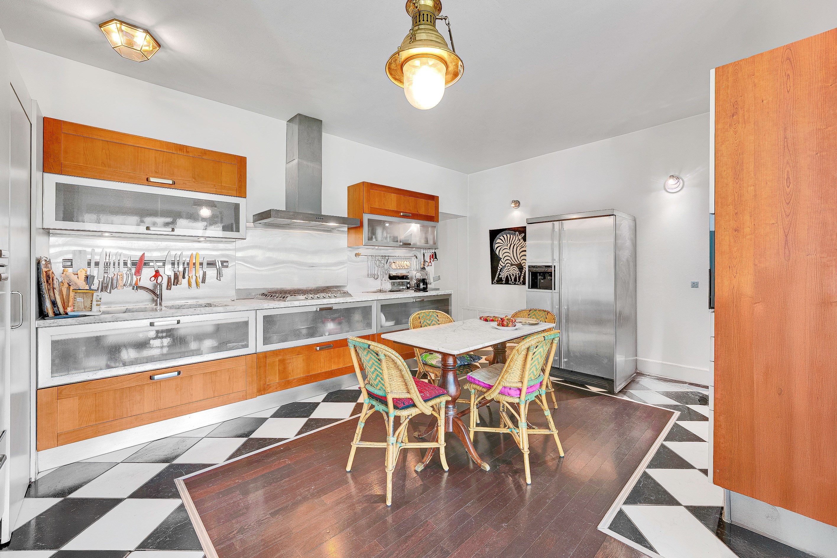  Stunning townhouse located in the center of Gex - 物件實景