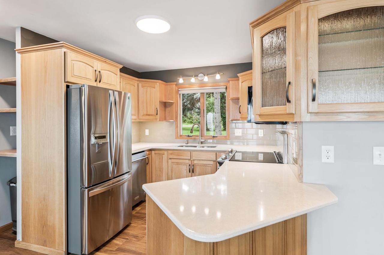 Washburn, Wisconsin, 54891, United States, 3 Bedrooms Bedrooms, ,1 BathroomBathrooms,Residential,For Sale,1960790