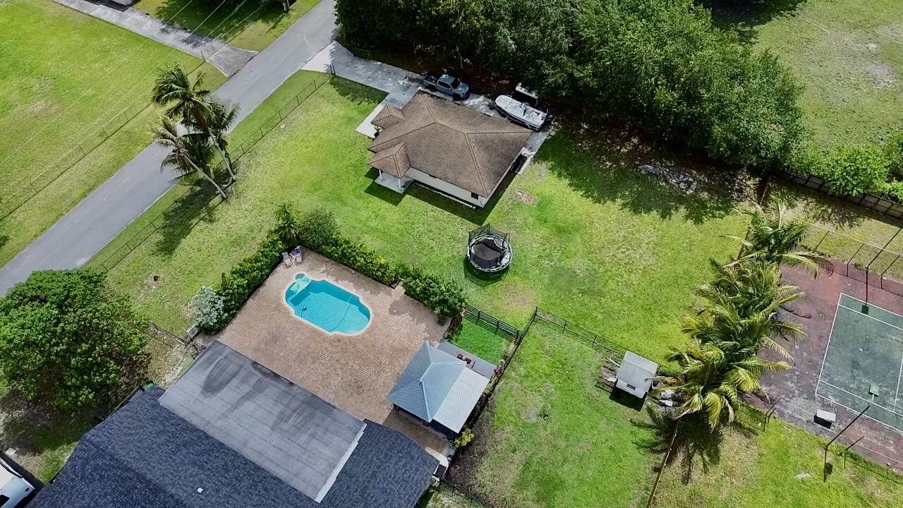 Davie, Florida, 33328, United States, 7 Bedrooms Bedrooms, ,5 BathroomsBathrooms,Residential,For Sale,2039860