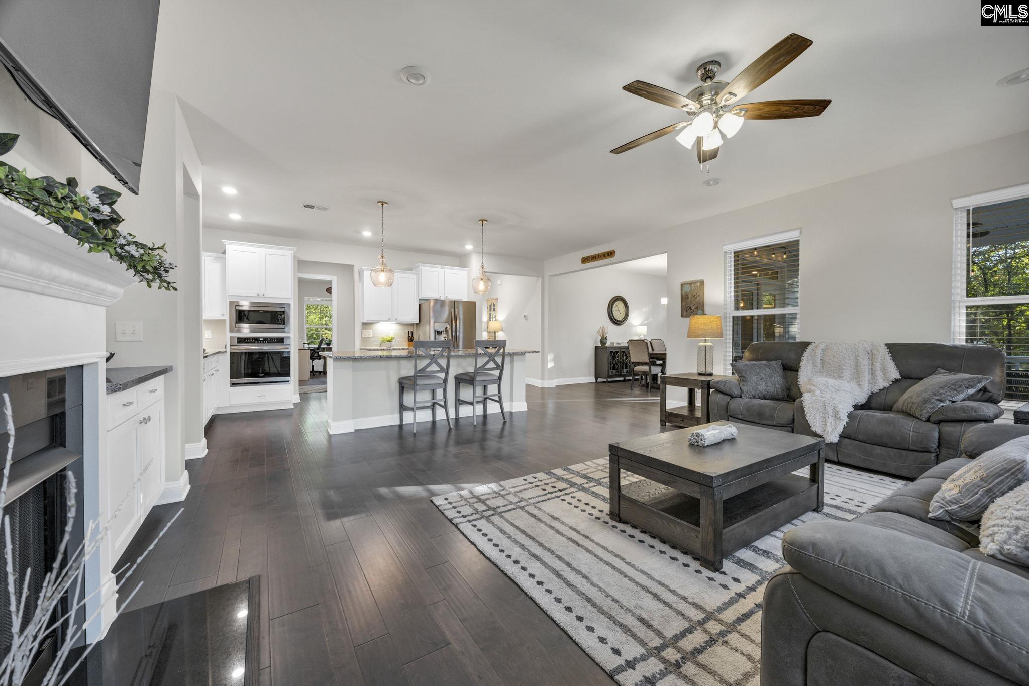 Chapin, South Carolina, 29036, United States, 4 Bedrooms Bedrooms, ,3 BathroomsBathrooms,Residential,For Sale,1986709