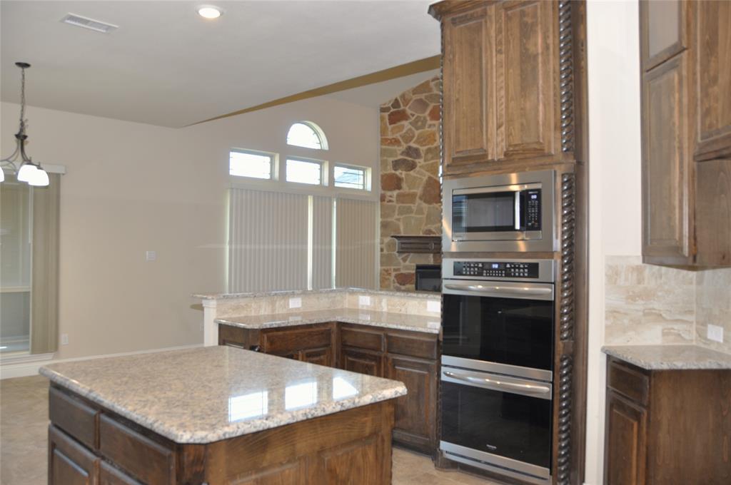 218 Crestview Drive, Midlothian, Texas, 76065, United States, 5 Bedrooms Bedrooms, ,5 BathroomsBathrooms,Residential,For Sale,218 crestview DR,1556198