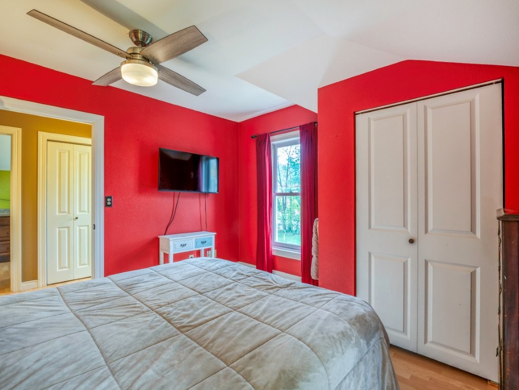 Bemidji, Minnesota, 56601, United States, 6 Bedrooms Bedrooms, ,2 BathroomsBathrooms,Residential,For Sale,2000102